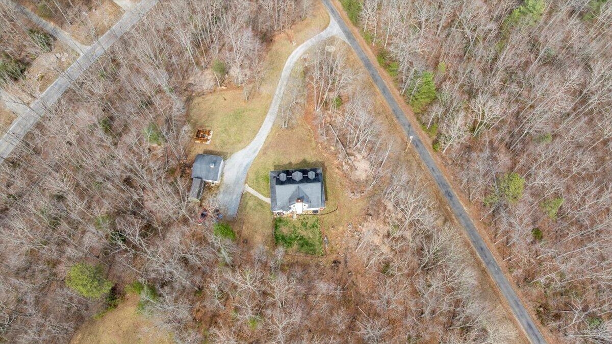 6720 Bradshaw Road Salem VA 24153