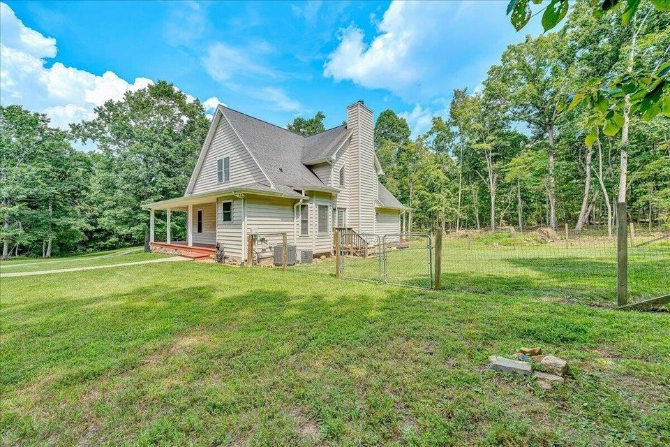 6720 Bradshaw Road Salem VA 24153