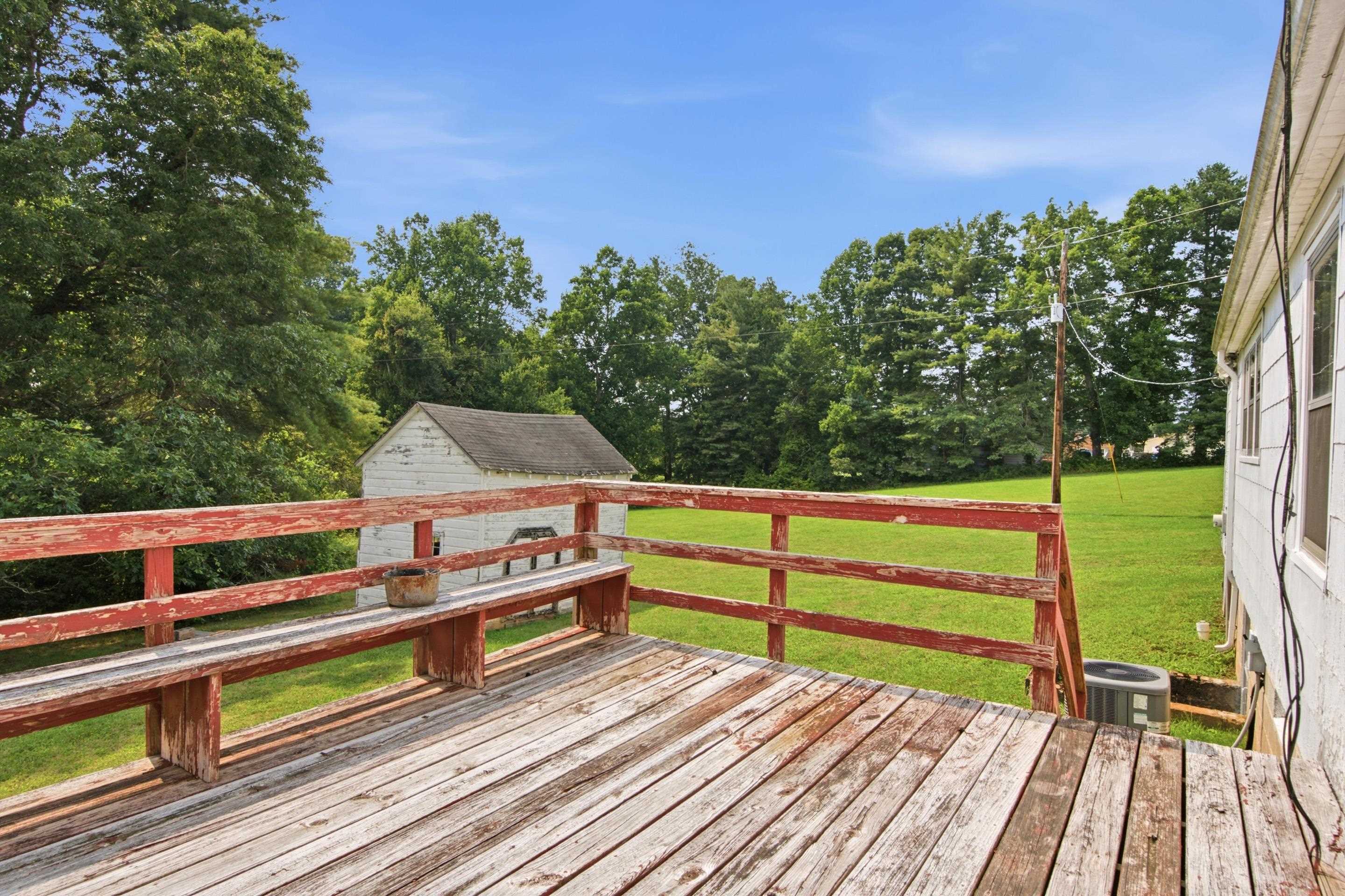 502 Alum Ridge Road Willis VA 24380