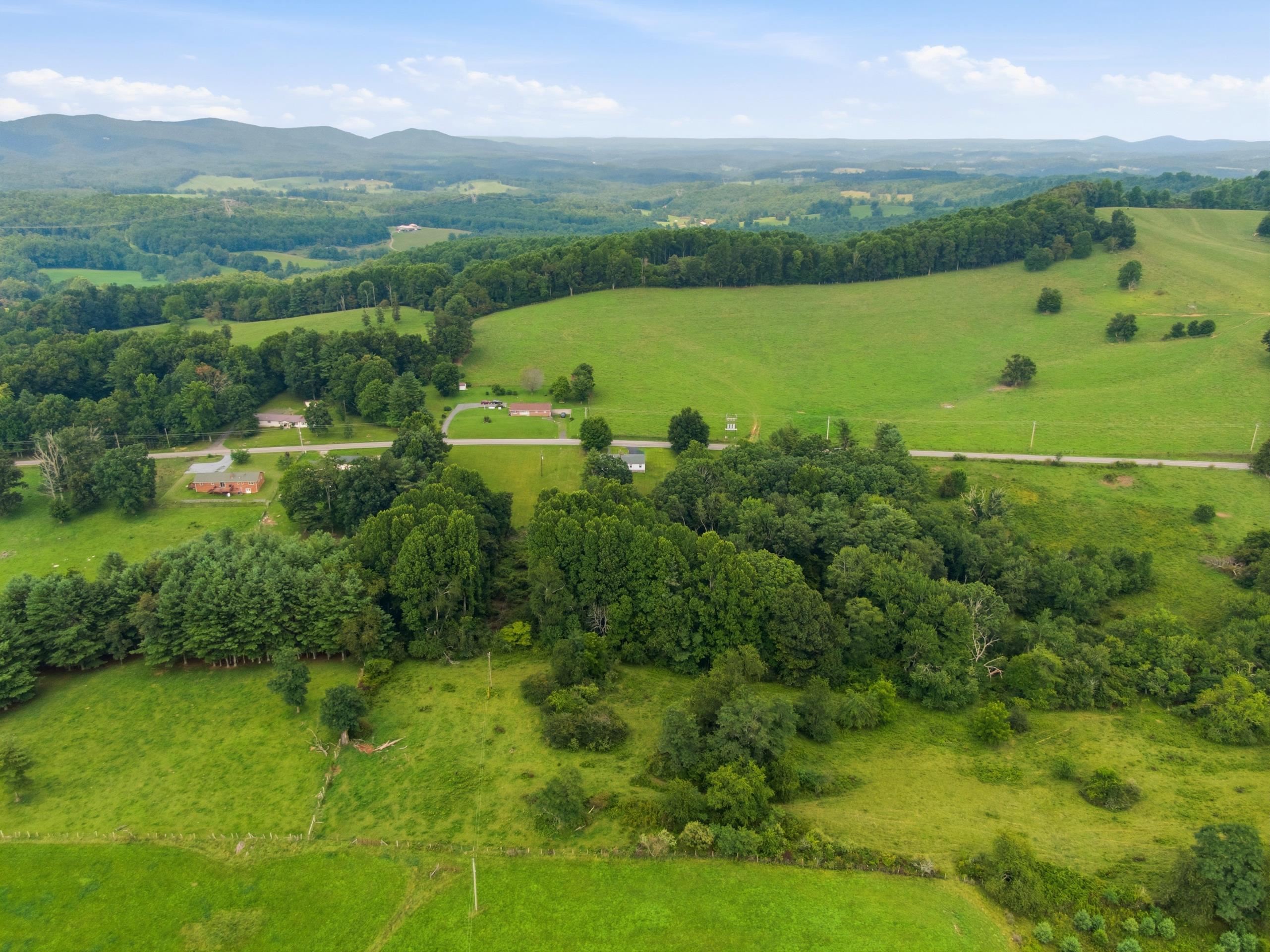 502 Alum Ridge Road Willis VA 24380
