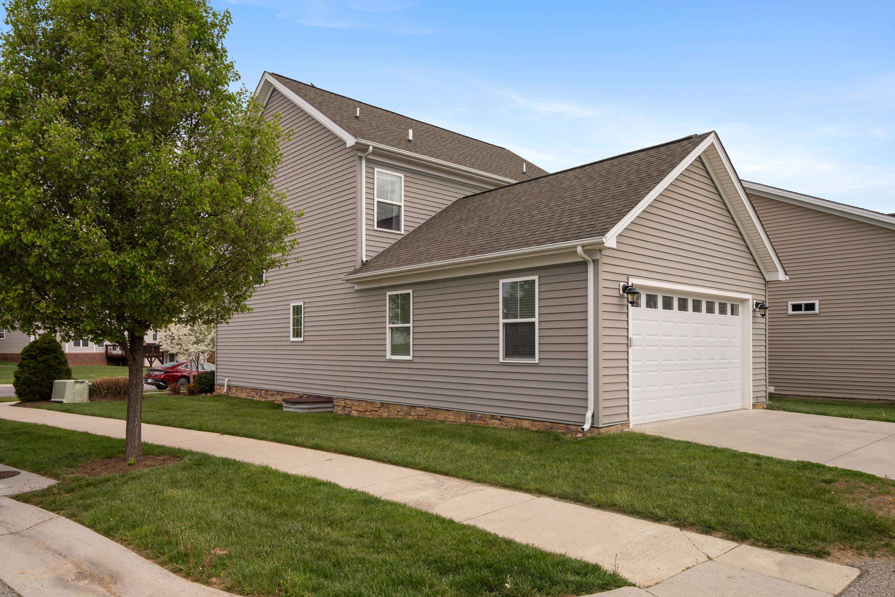 500 Dew Drop Lane Christiansburg VA 24073