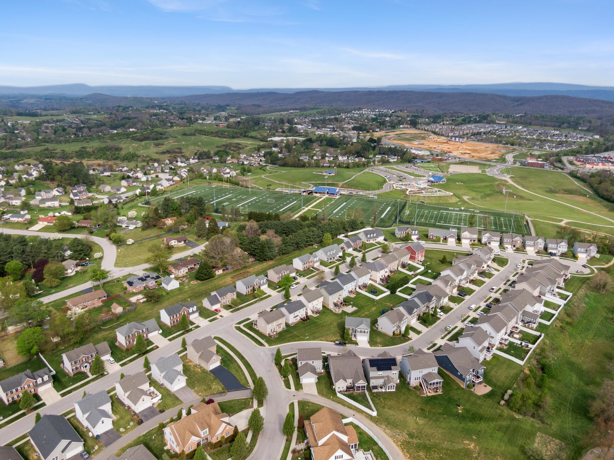 500 Dew Drop Lane Christiansburg VA 24073