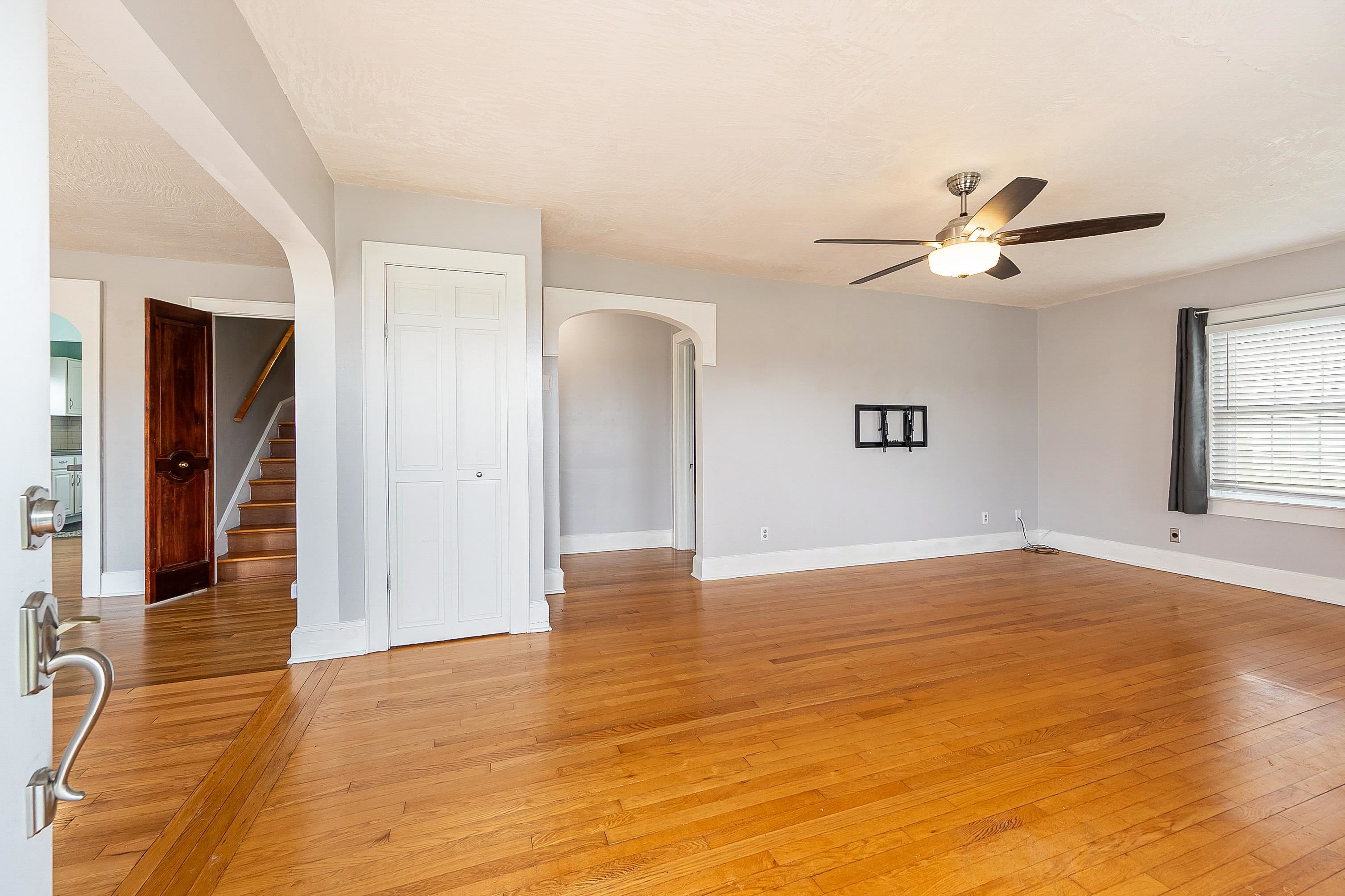 1403 Cabot Drive Pearisburg VA 24134