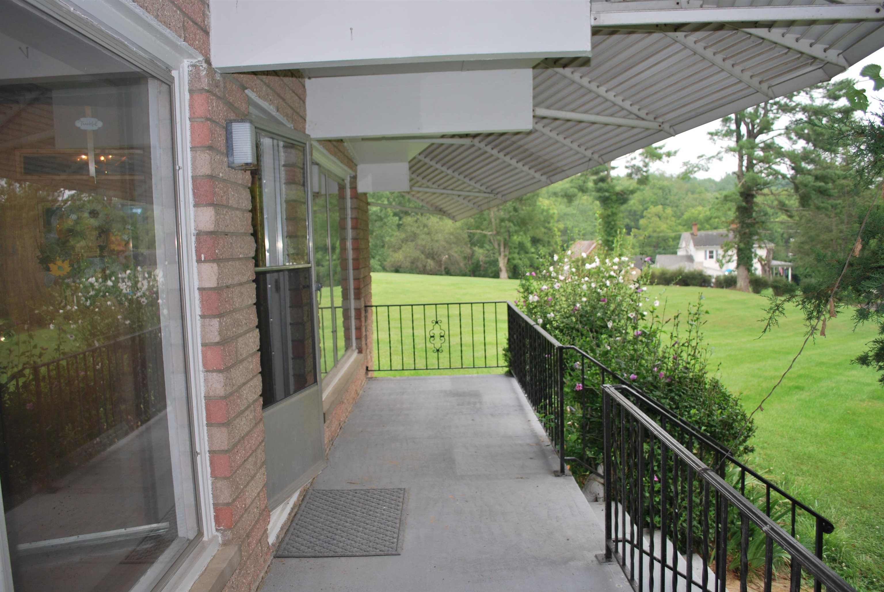 1890 Alum Springs Road Pulaski VA 24301