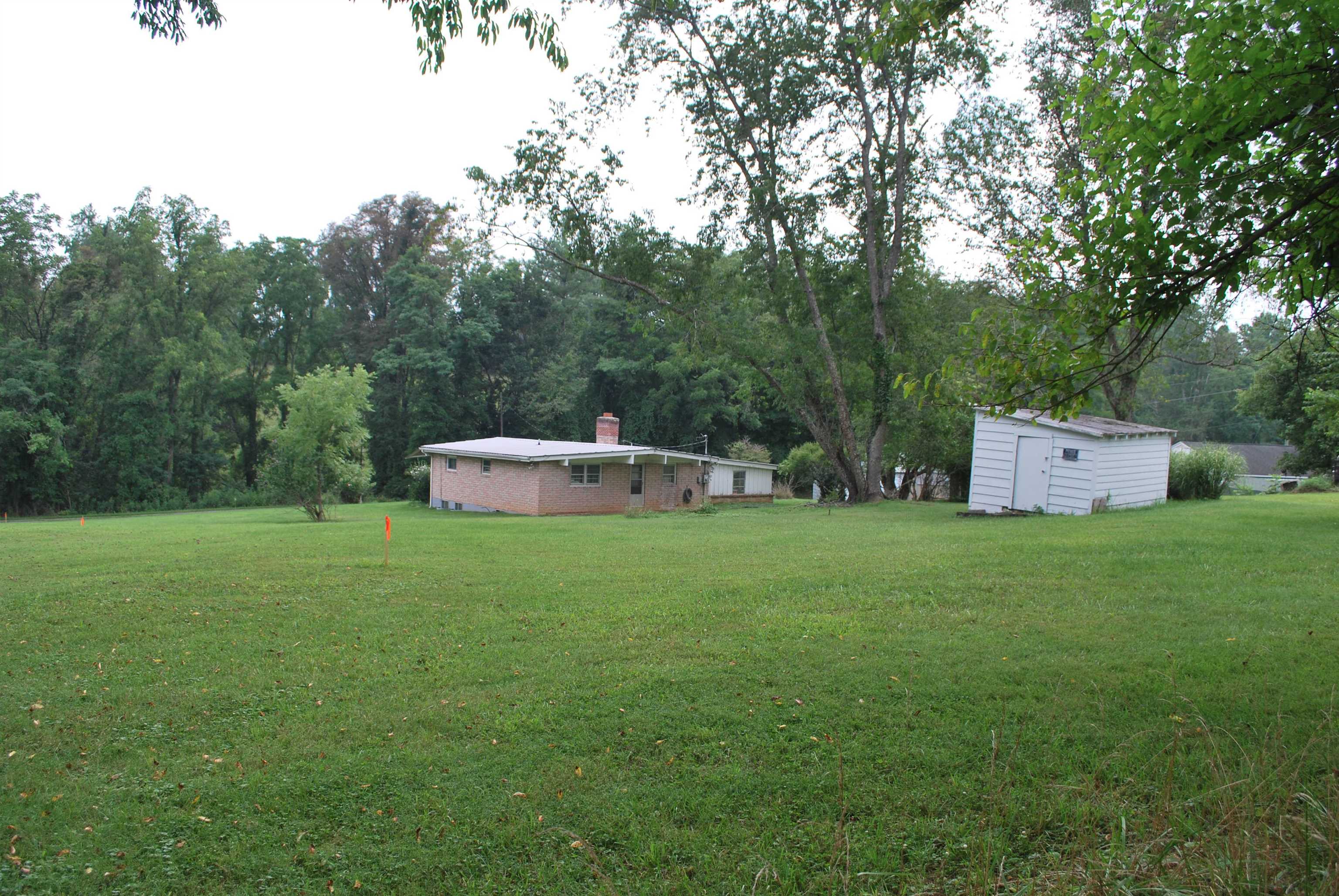 1890 Alum Springs Road Pulaski VA 24301