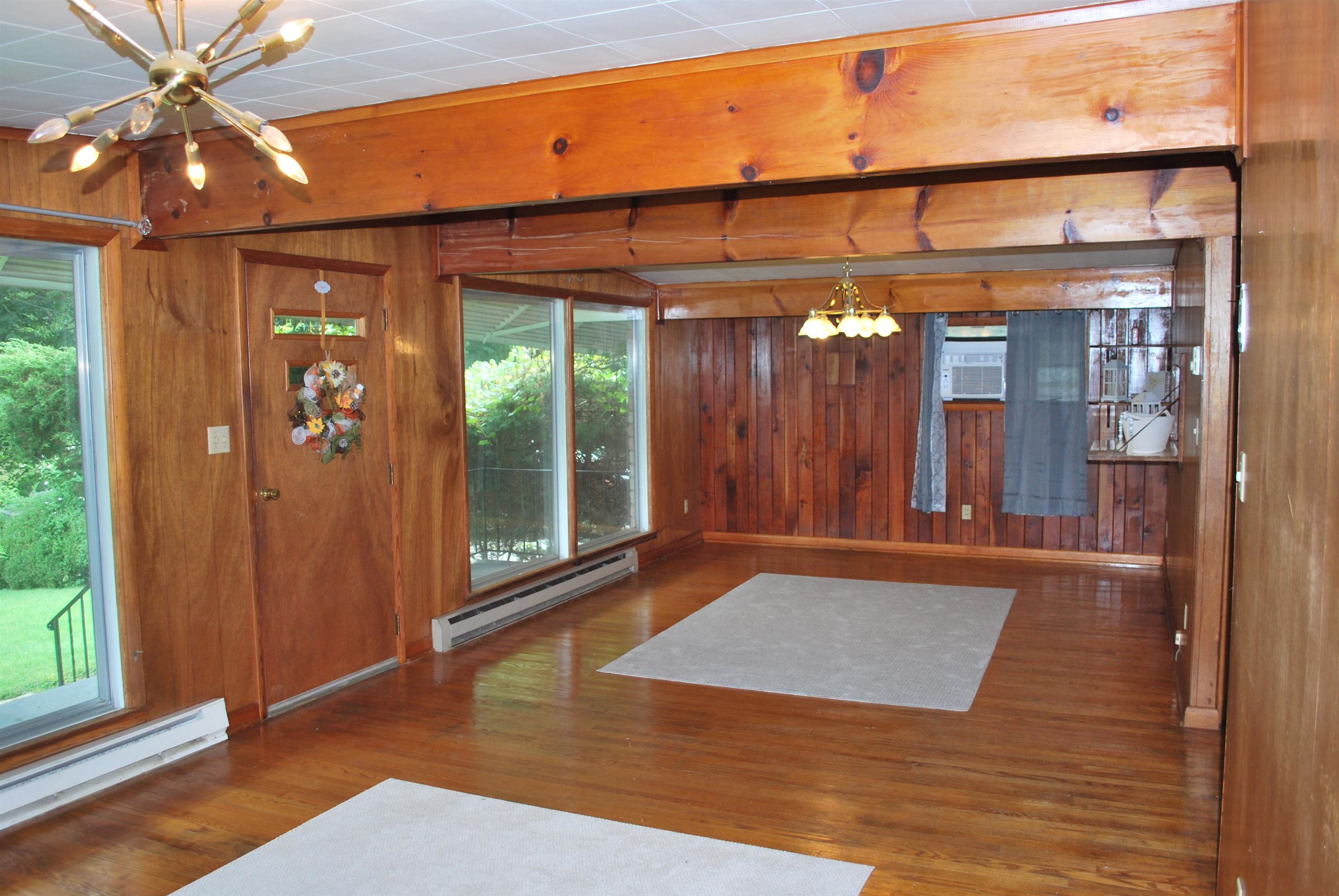 1890 Alum Springs Road Pulaski VA 24301