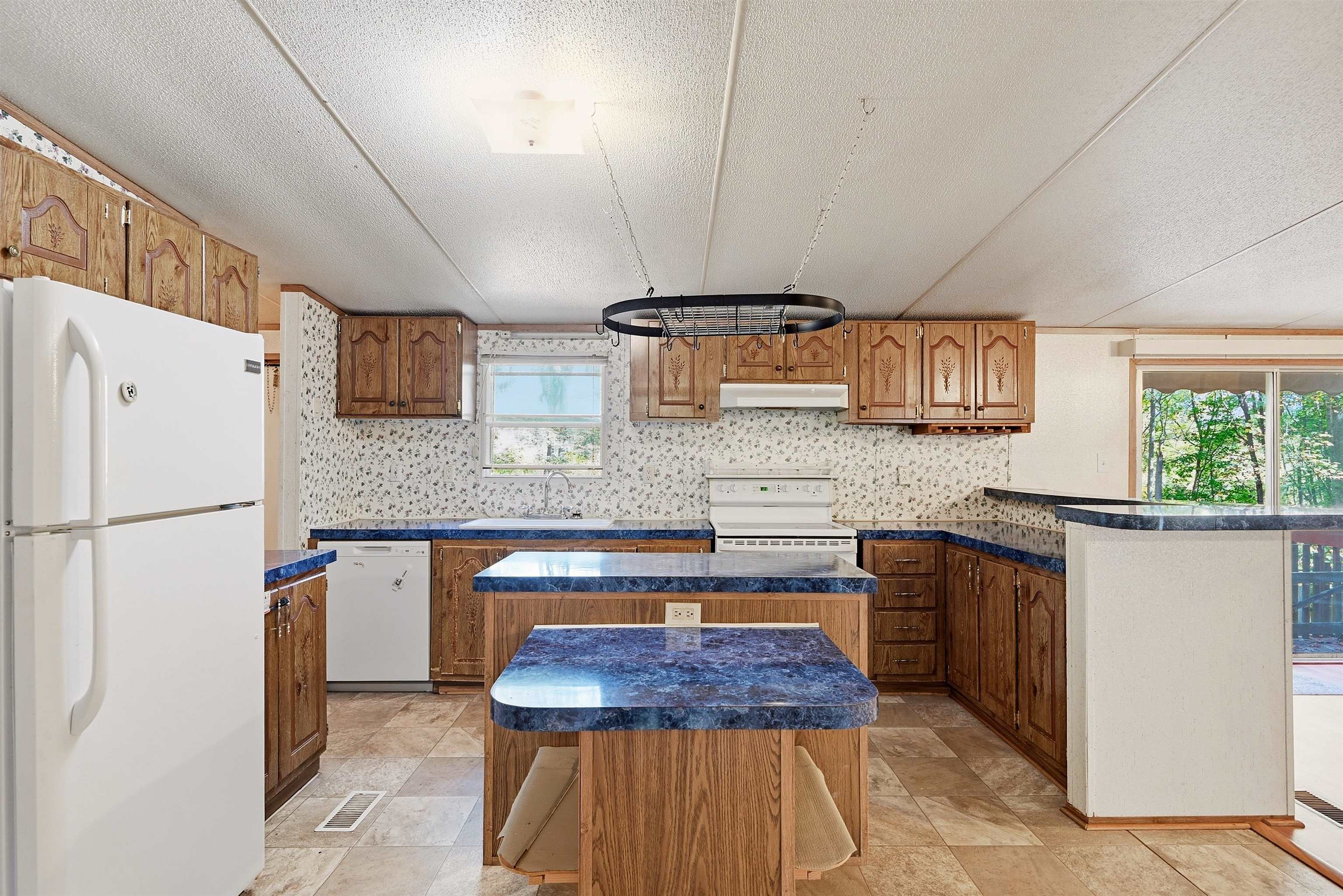 5480 Parkview Court Dublin VA 24084
