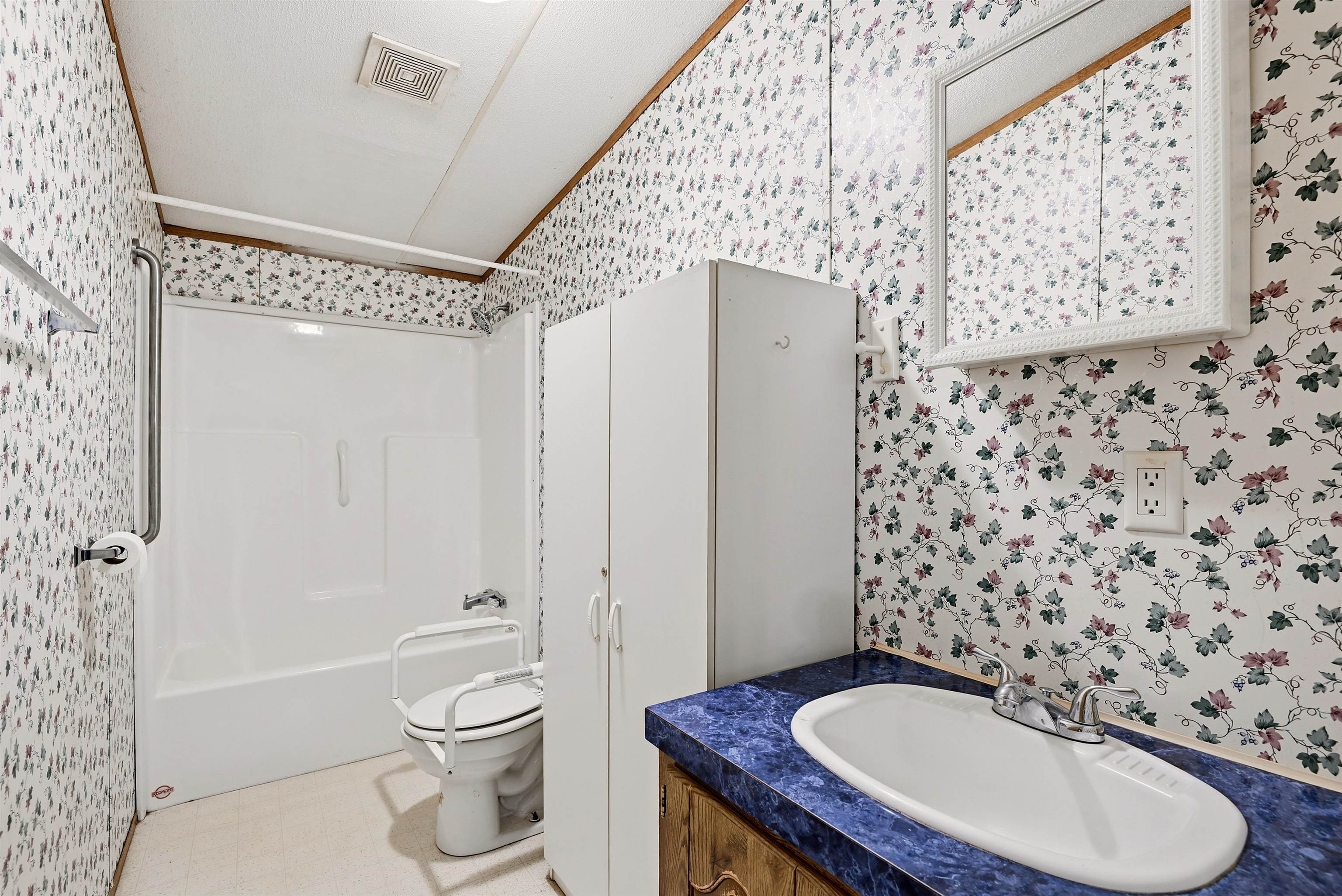 5480 Parkview Court Dublin VA 24084