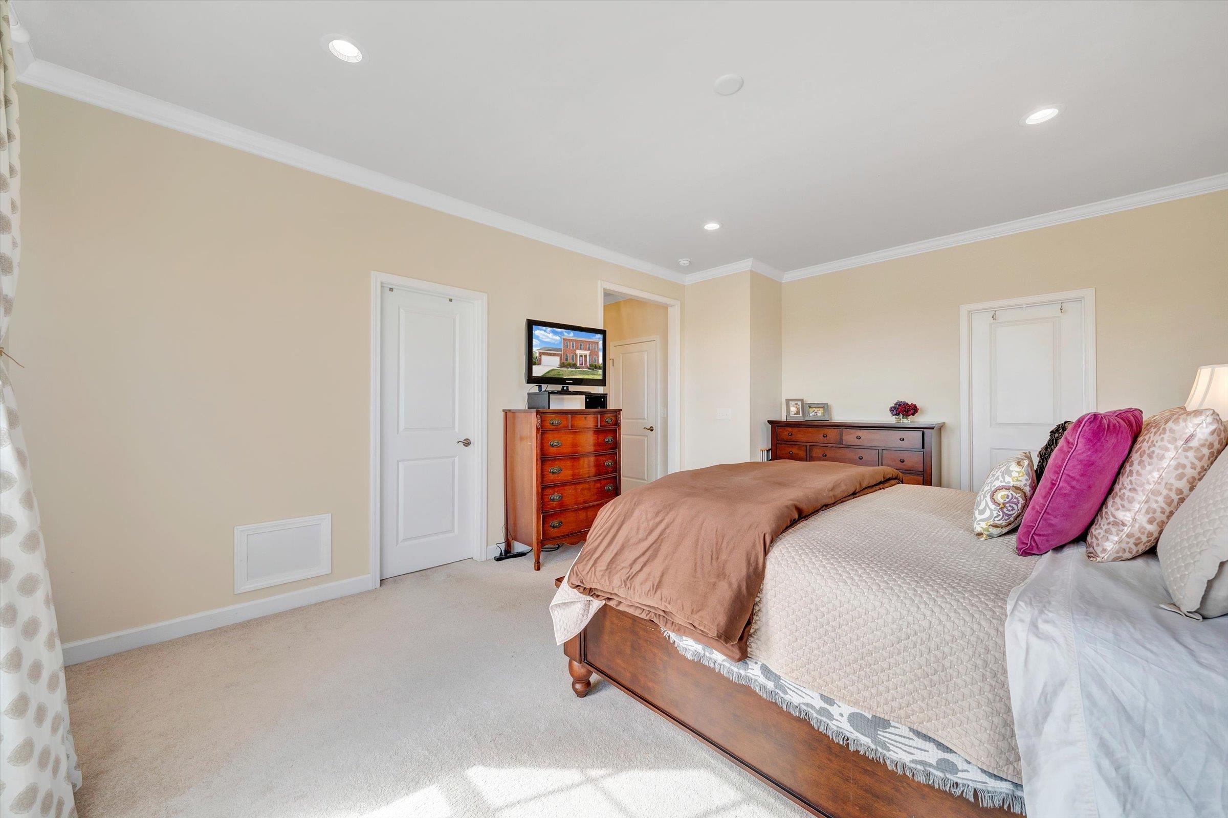 402 Sterling Heights Lane Blacksburg VA 24060