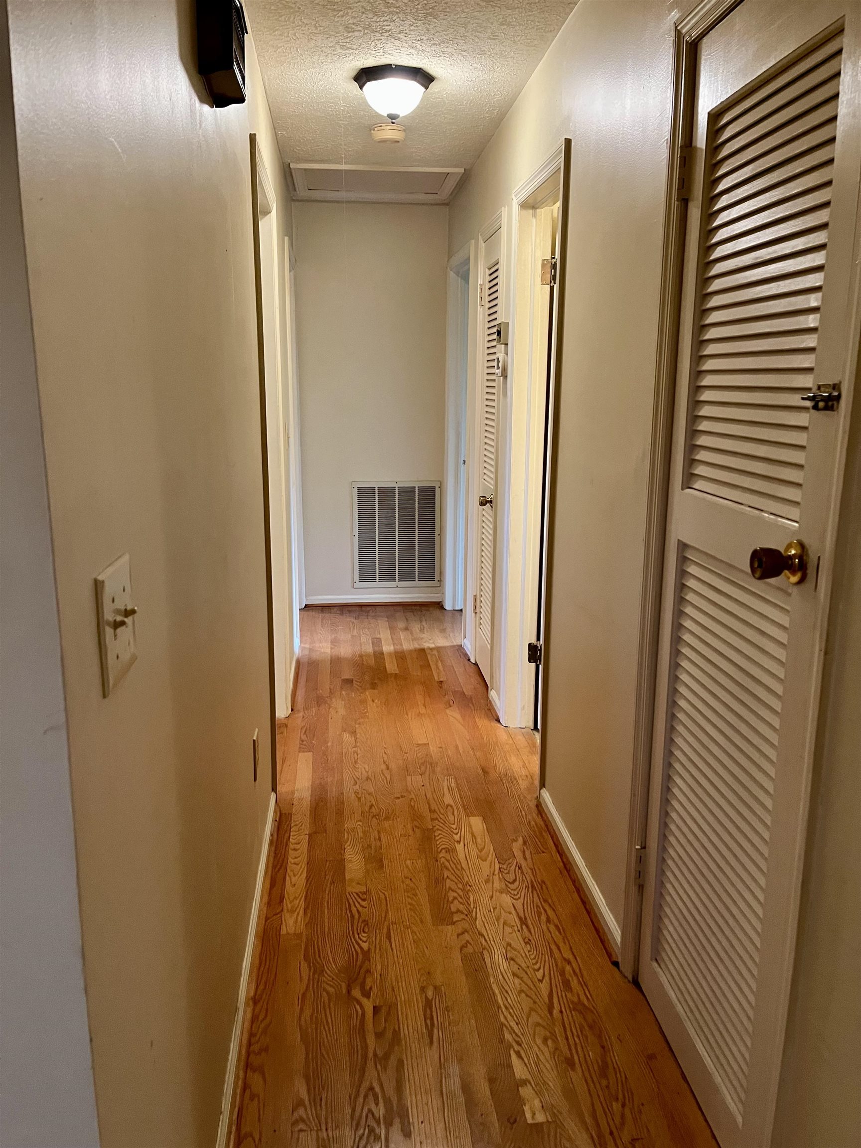 709 Twelfth Street Radford VA 24141