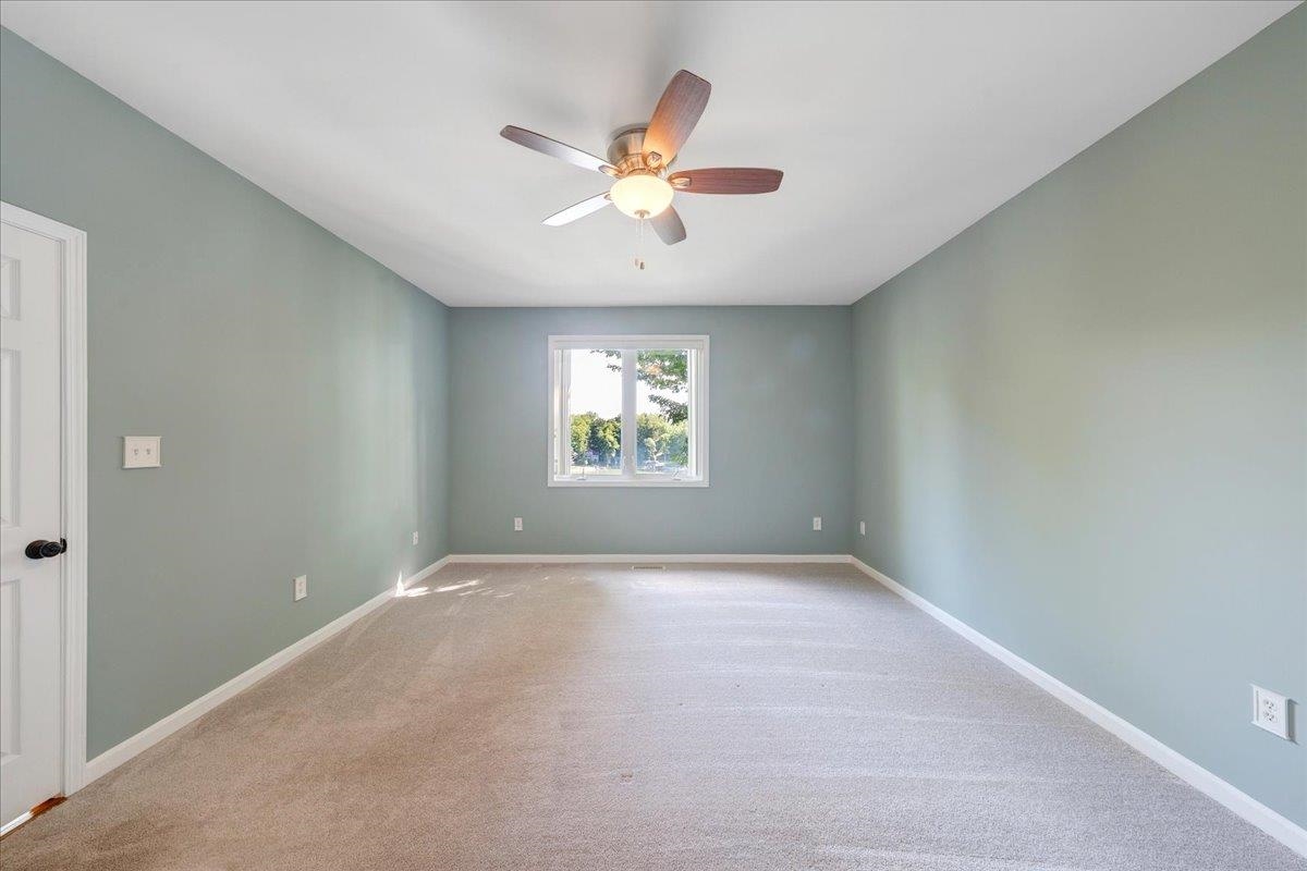 836 Long Island Drive Moneta VA 24121
