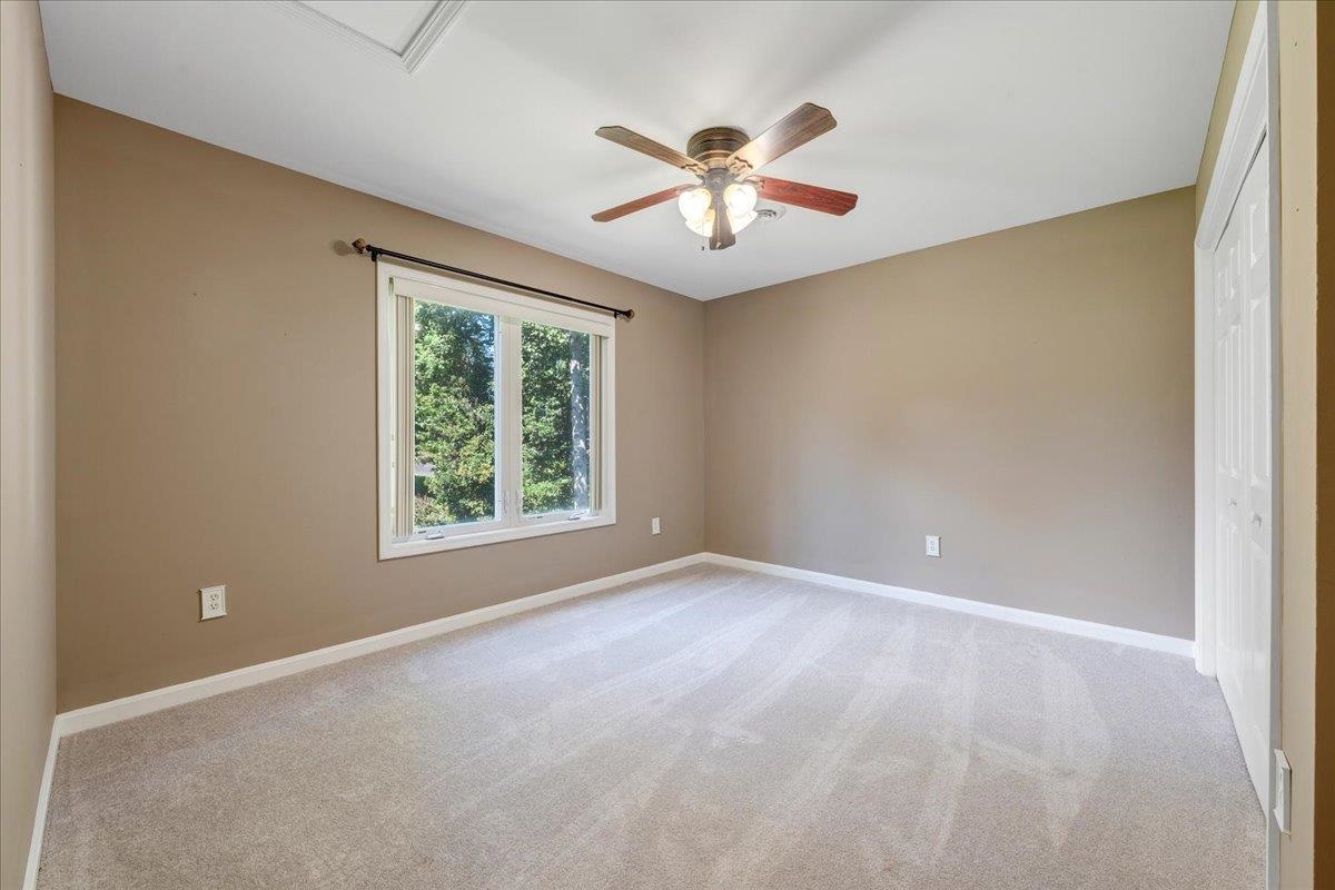 836 Long Island Drive Moneta VA 24121