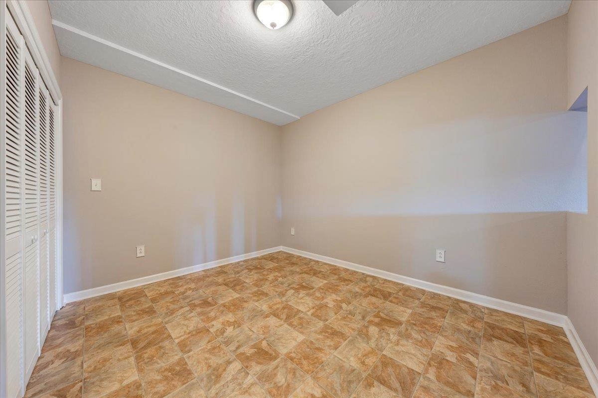 836 Long Island Drive Moneta VA 24121