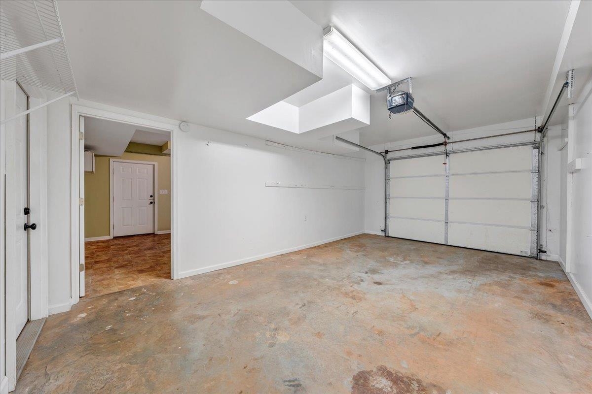 836 Long Island Drive Moneta VA 24121