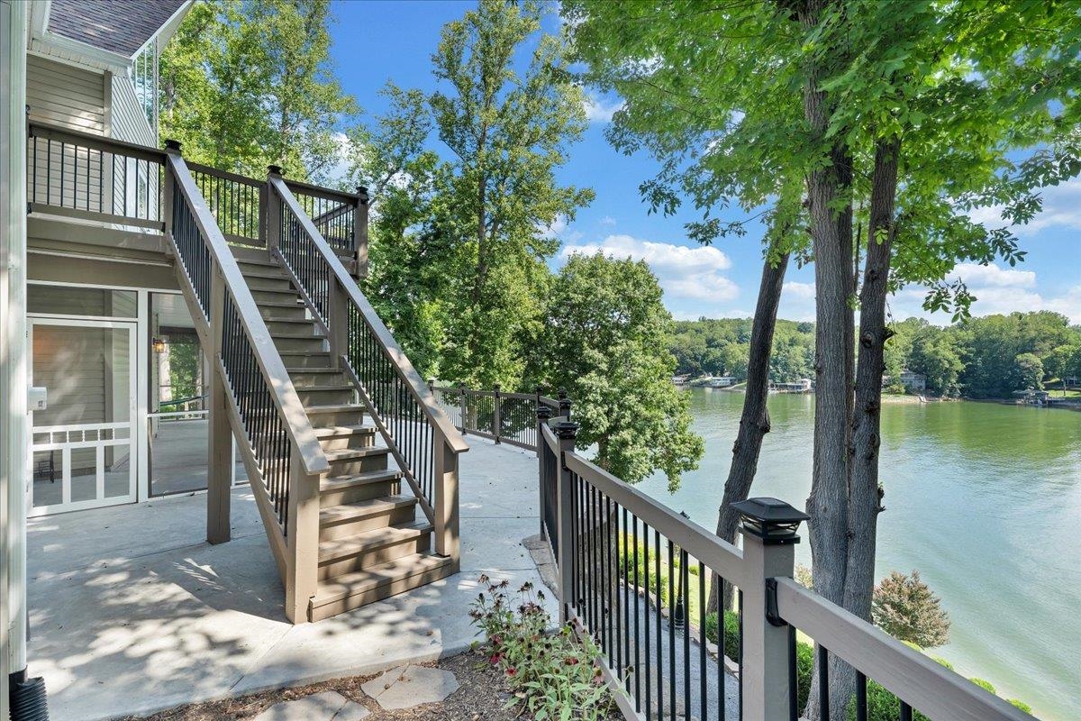 836 Long Island Drive Moneta VA 24121