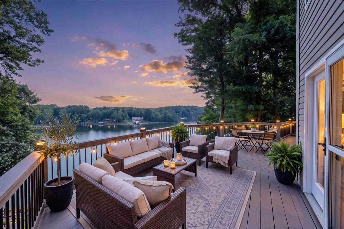 836 Long Island Drive Moneta VA 24121