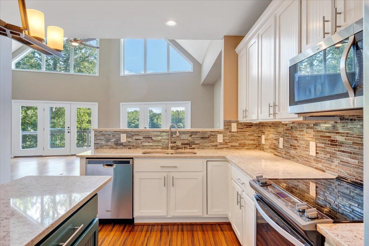 836 Long Island Drive Moneta VA 24121