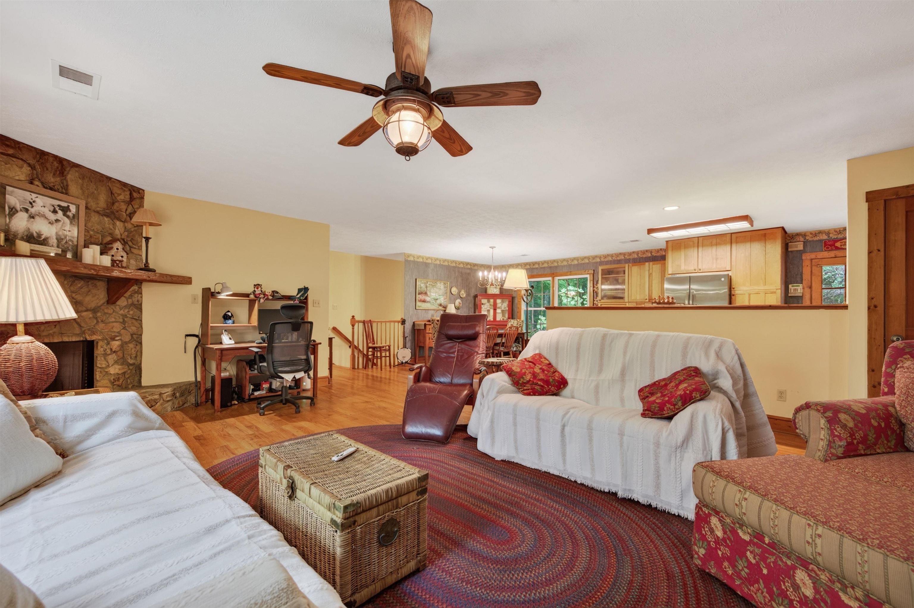 6470 Woolwine Highway Woolwine VA 24185