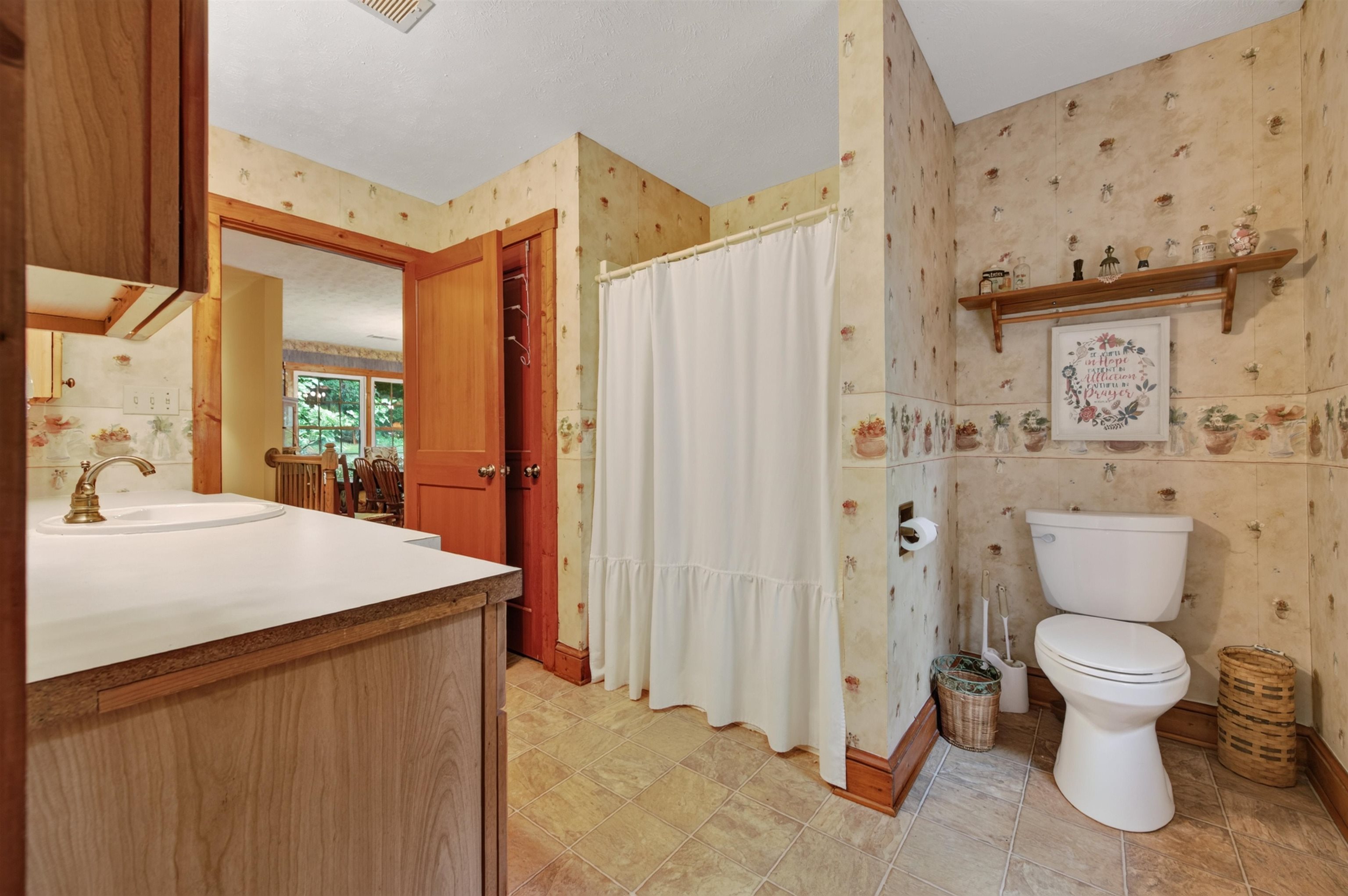 6470 Woolwine Highway Woolwine VA 24185