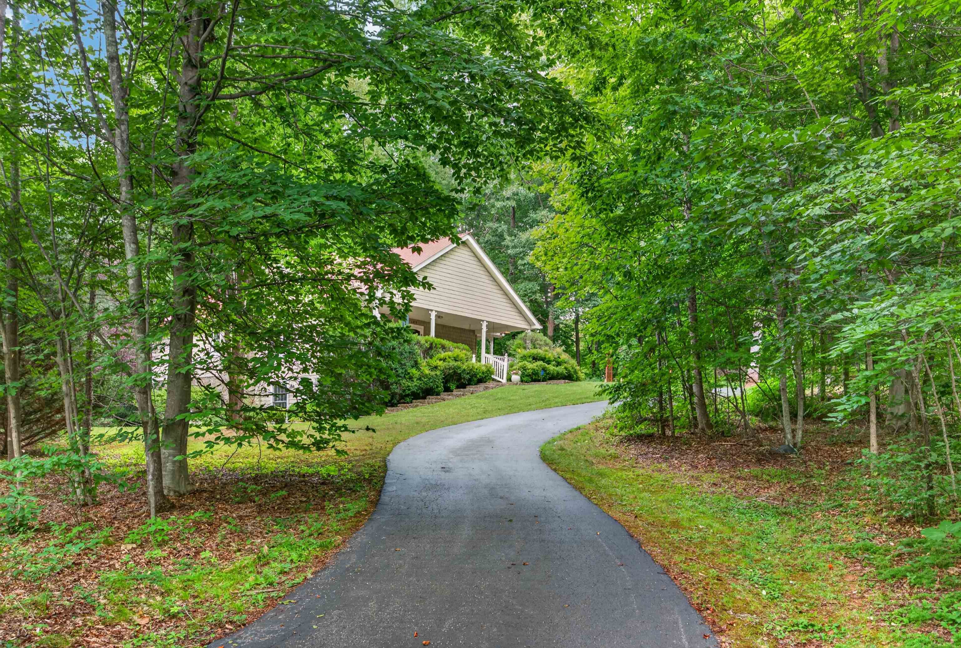 6470 Woolwine Highway Woolwine VA 24185