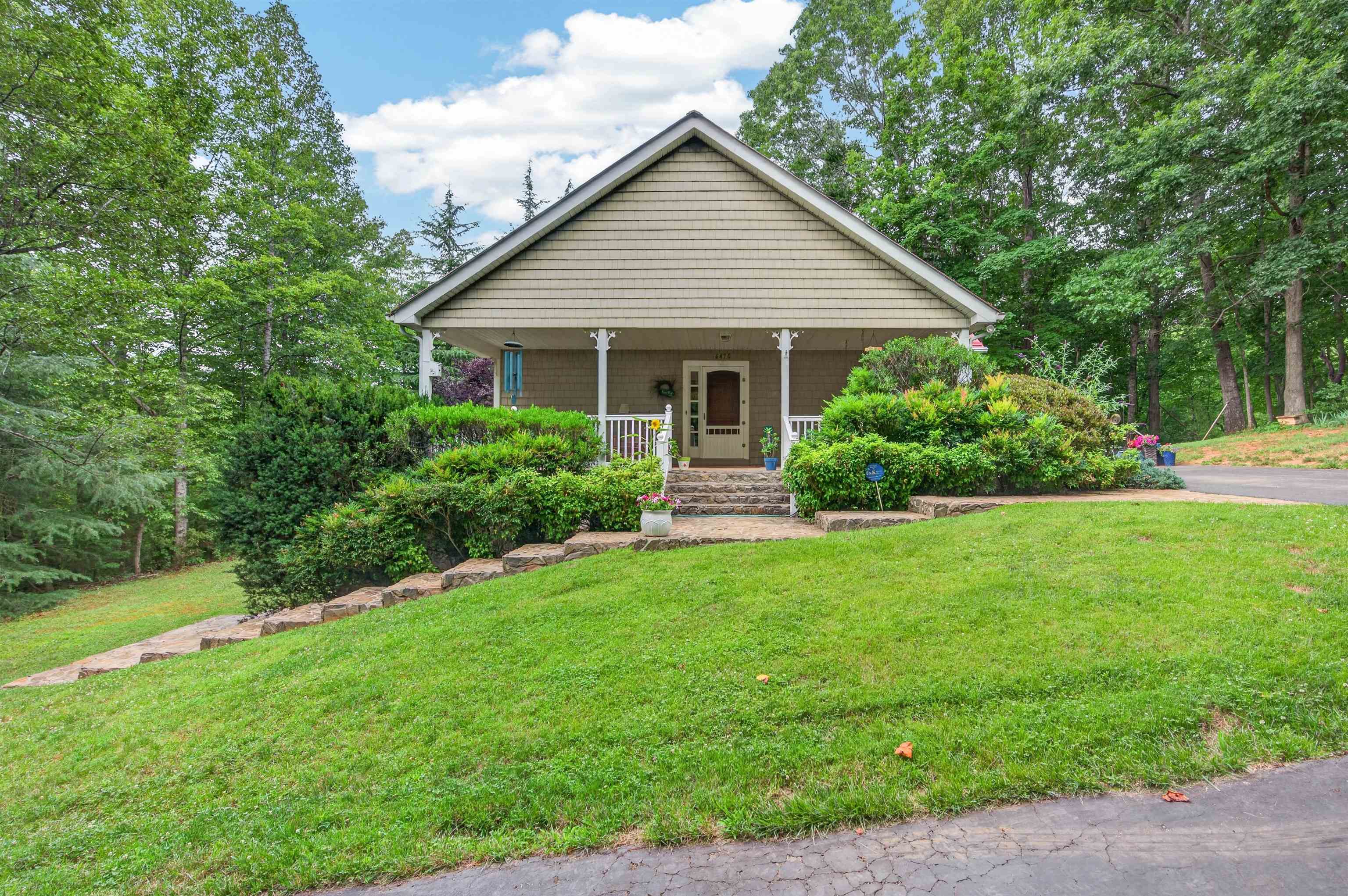 6470 Woolwine Highway Woolwine VA 24185