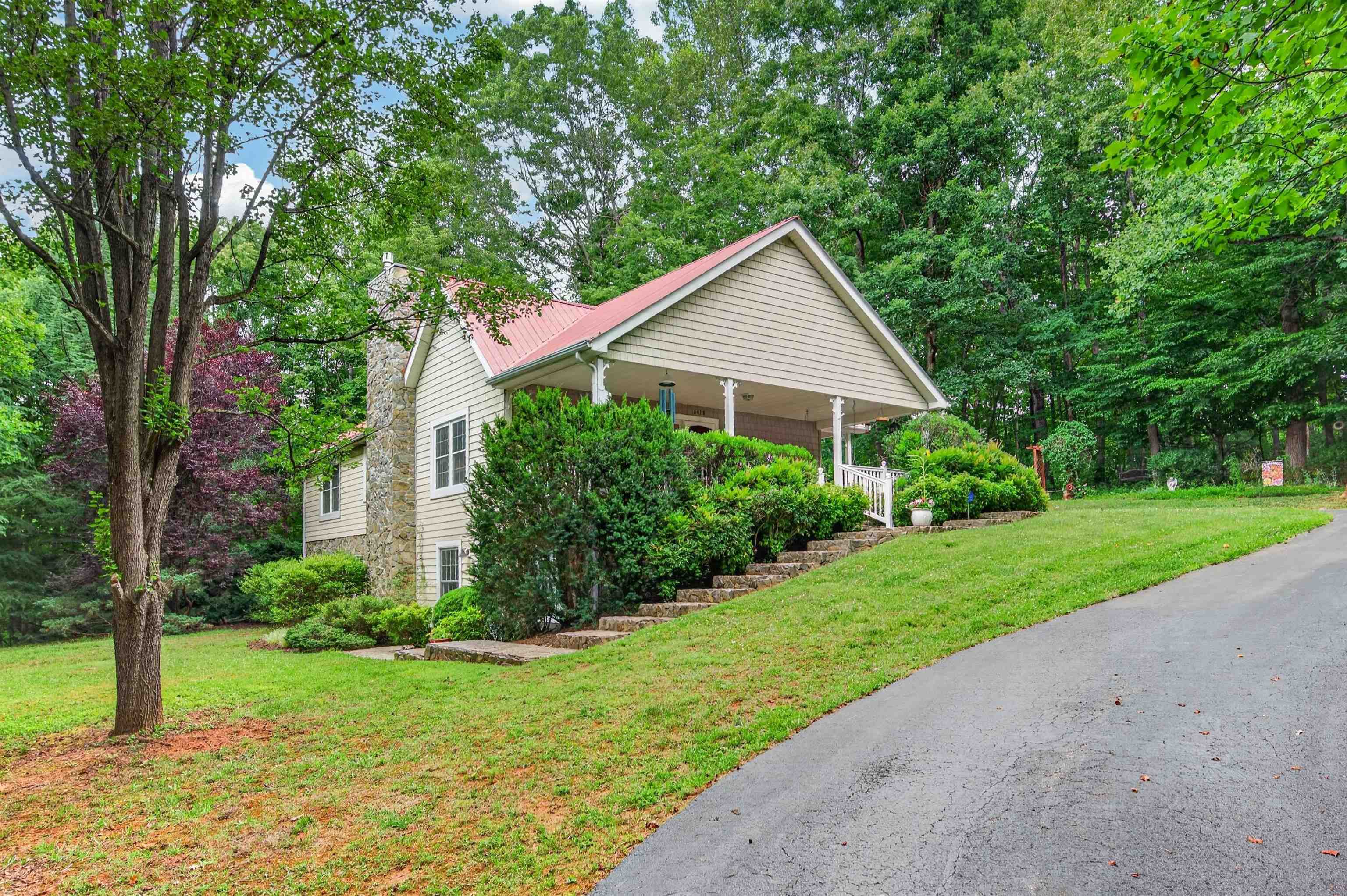 6470 Woolwine Highway Woolwine VA 24185
