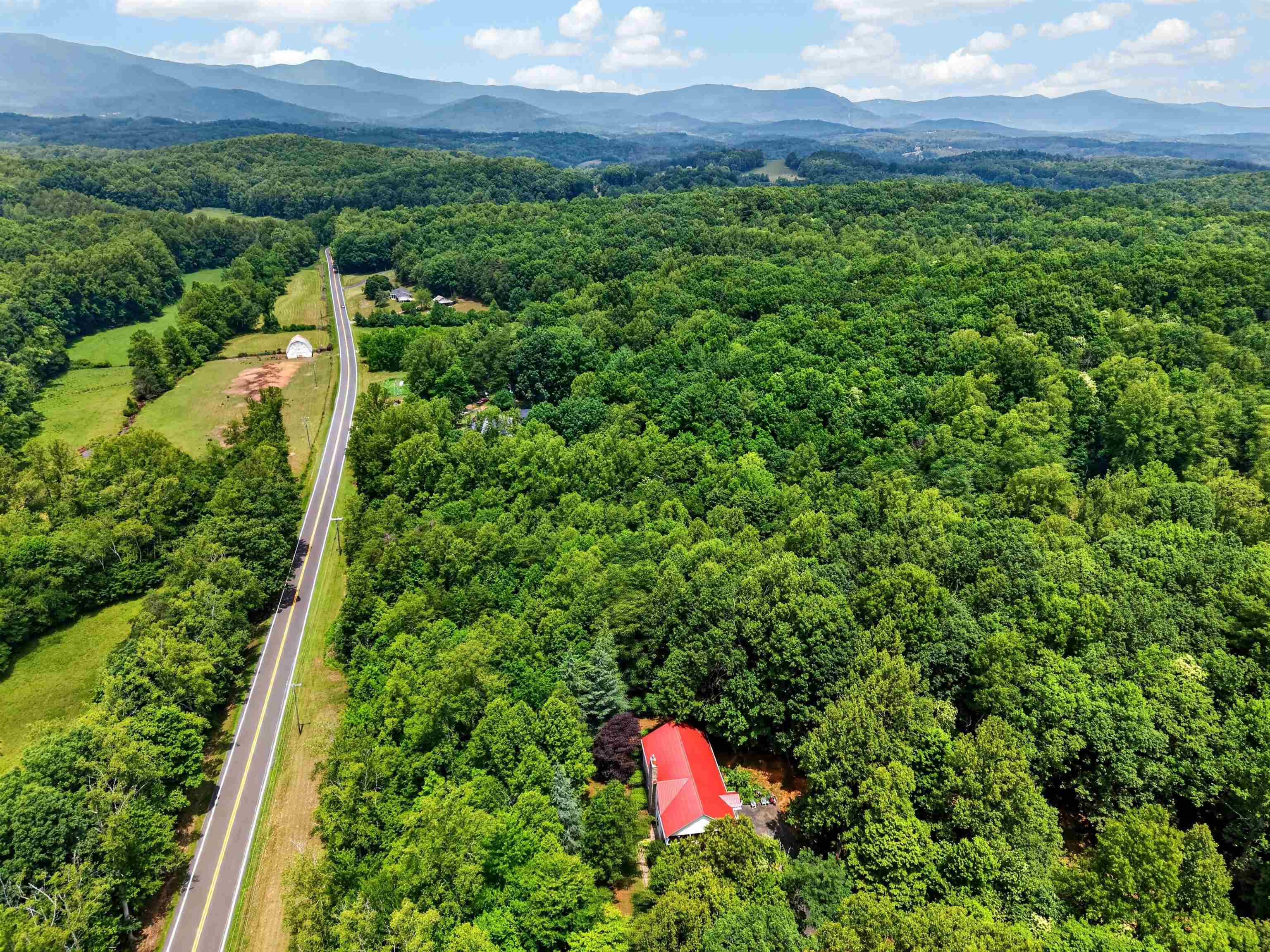 6470 Woolwine Highway Woolwine VA 24185