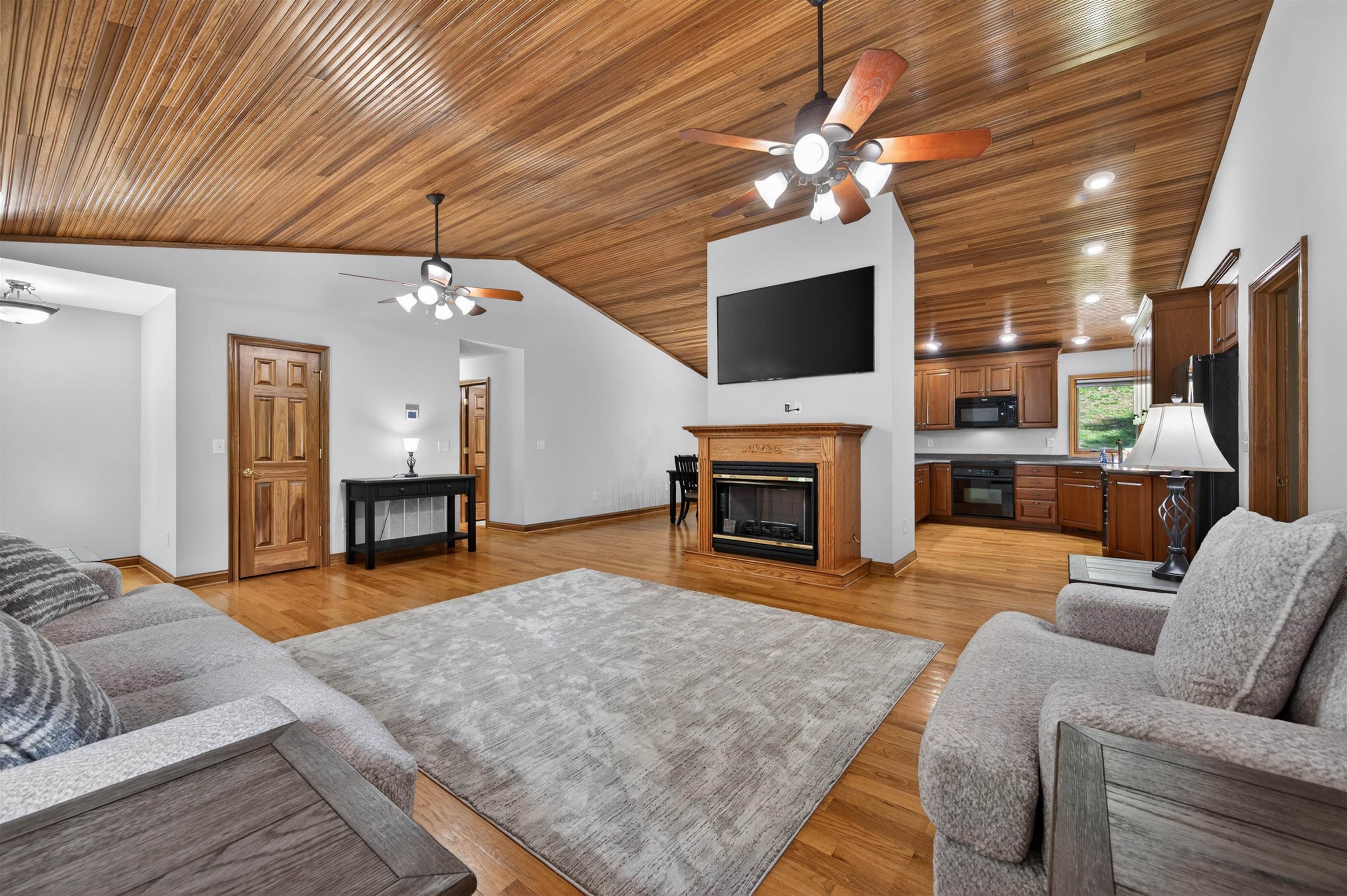 1354 Cascade Drive Pembroke VA 24136