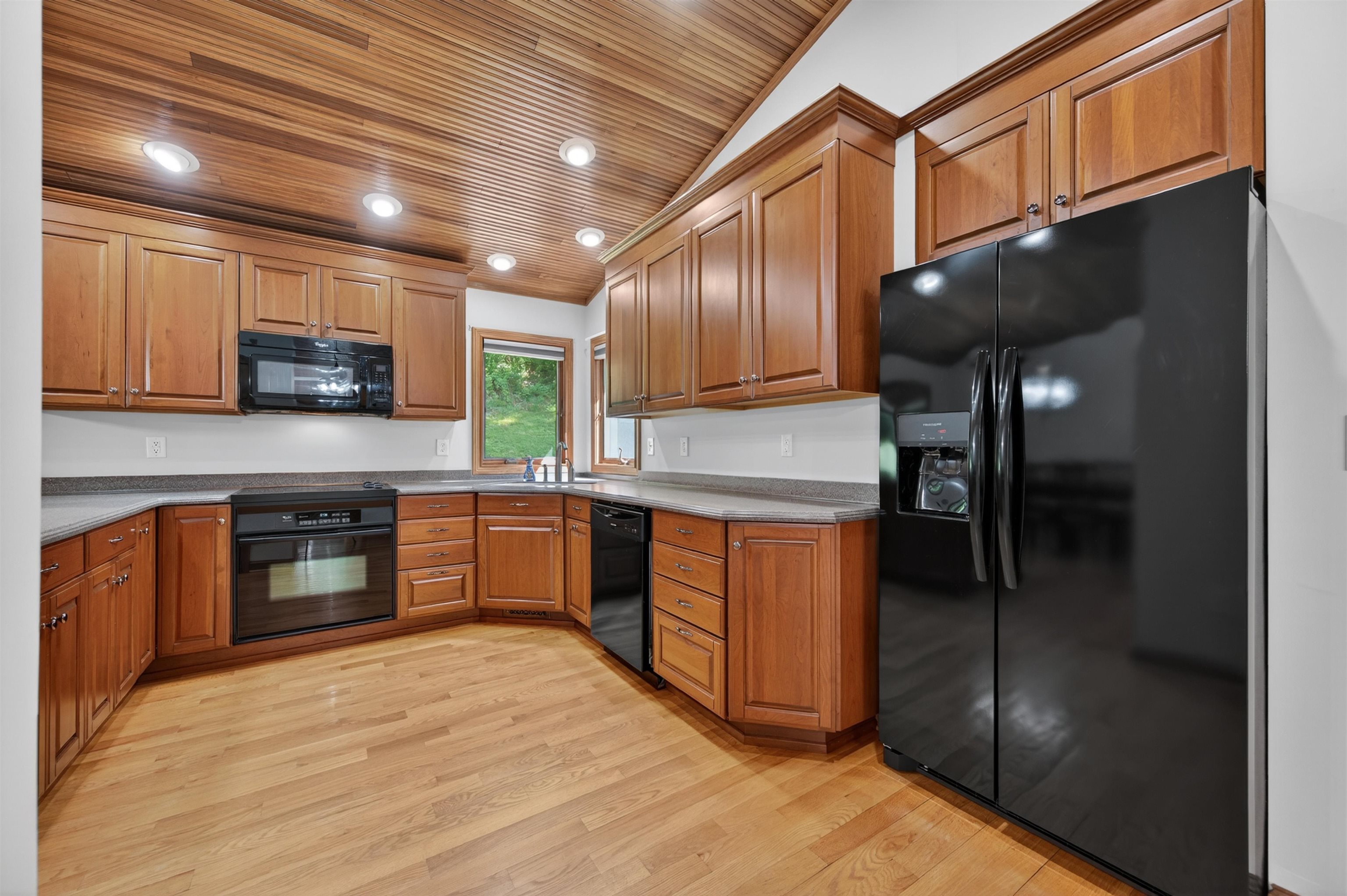 1354 Cascade Drive Pembroke VA 24136