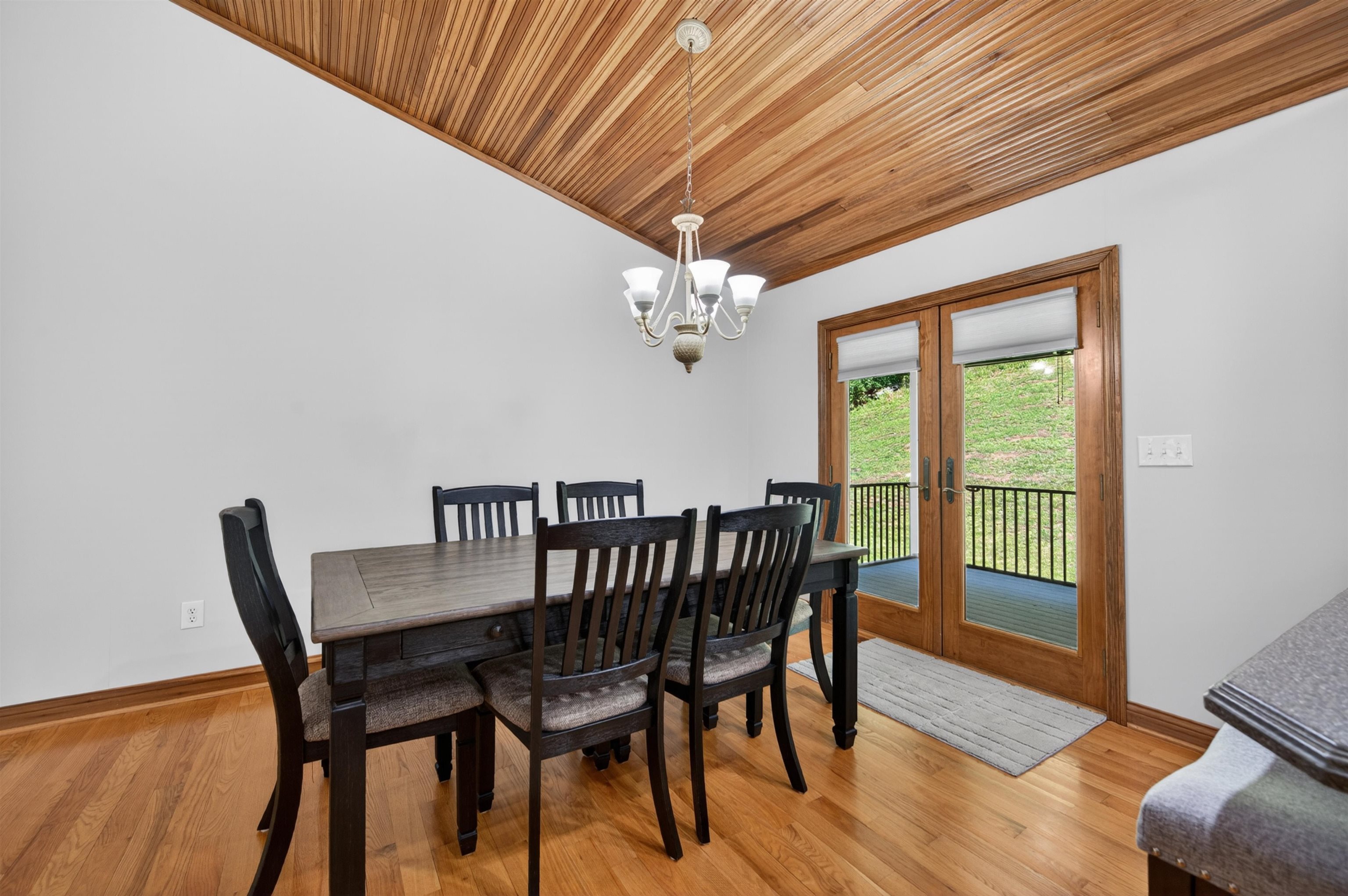 1354 Cascade Drive Pembroke VA 24136