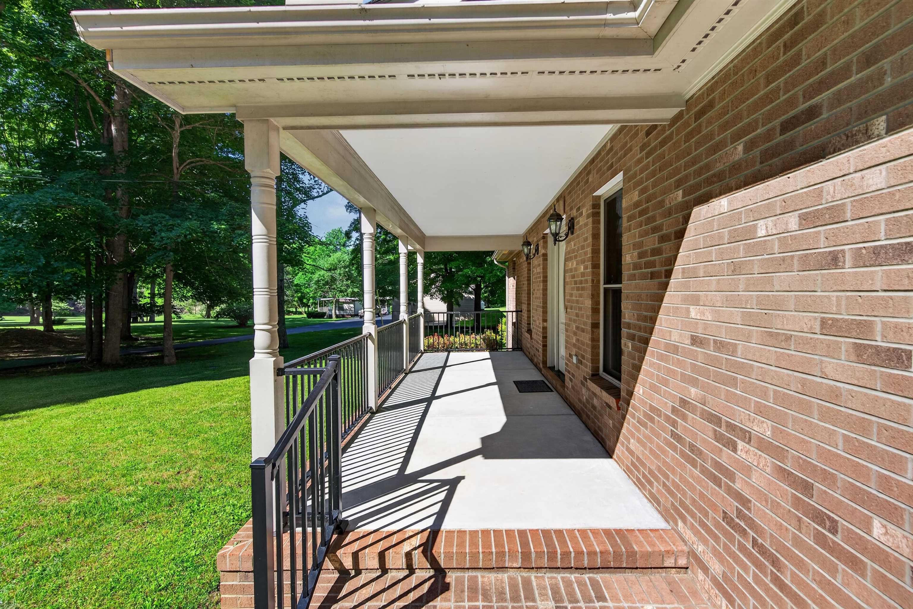 1354 Cascade Drive Pembroke VA 24136