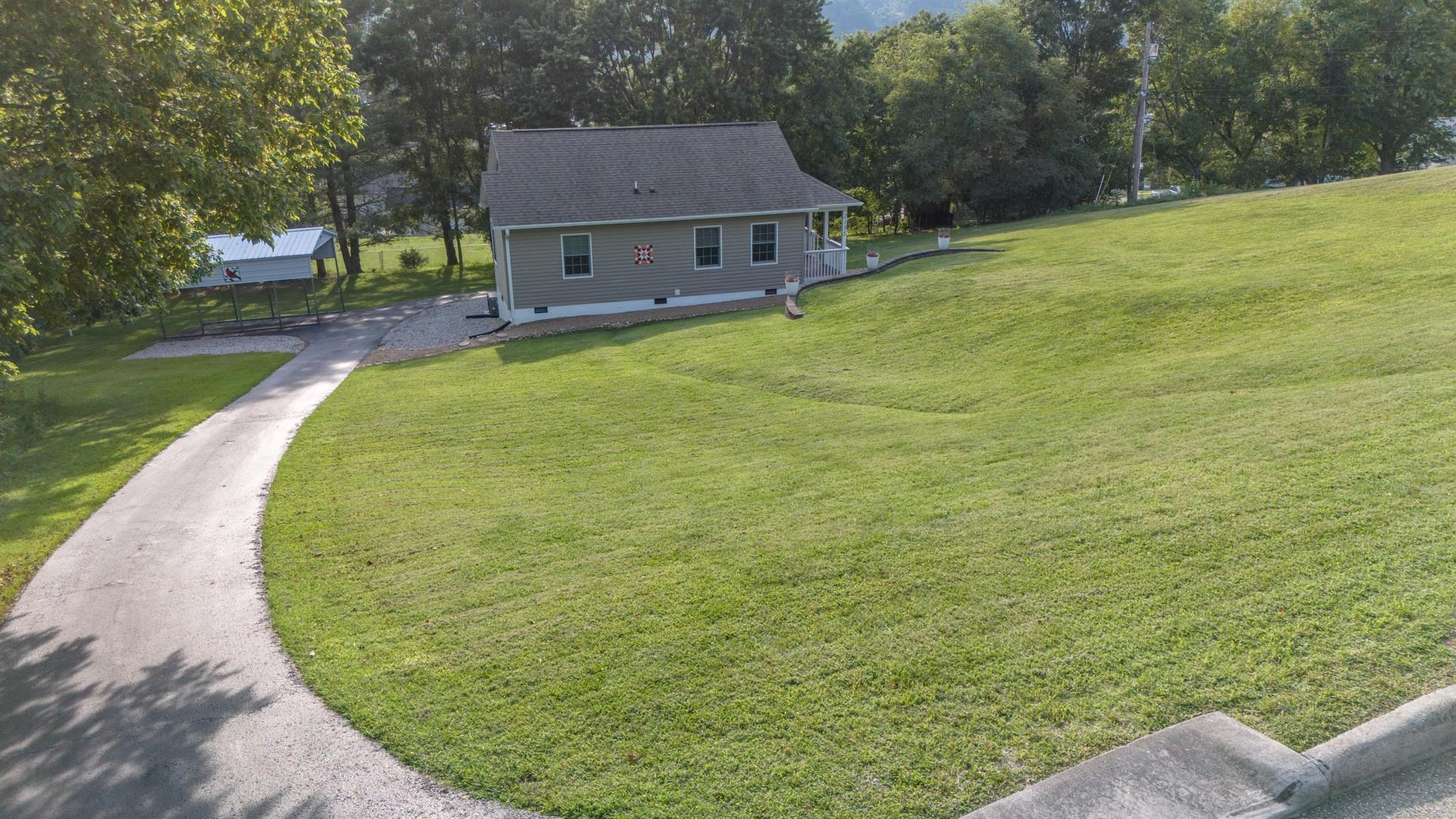 2135 Fifth Street Radford VA 24141