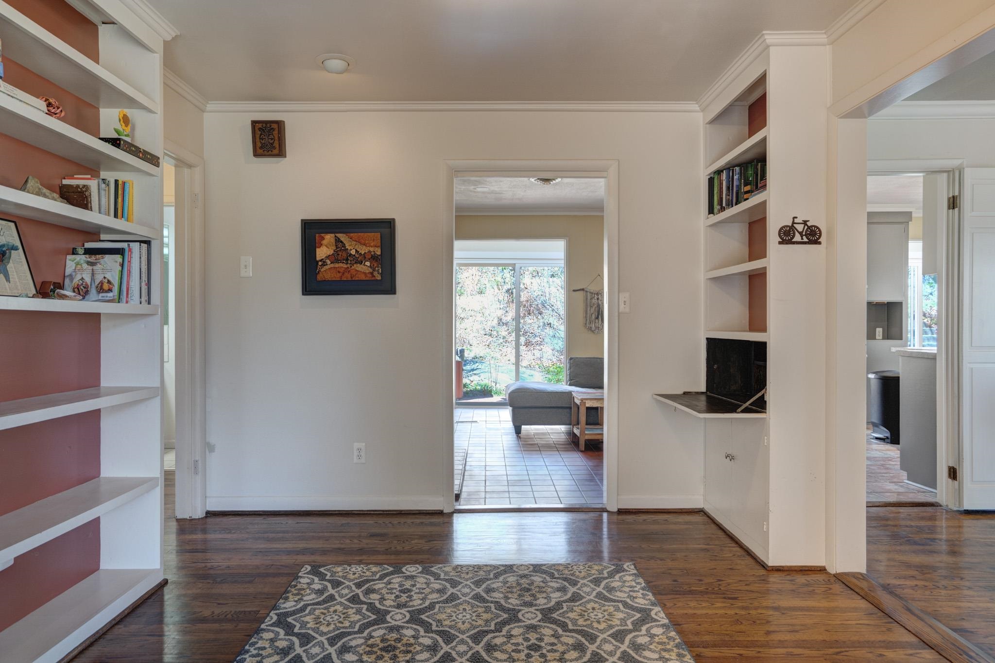 1002 Highland Circle Blacksburg VA 24060