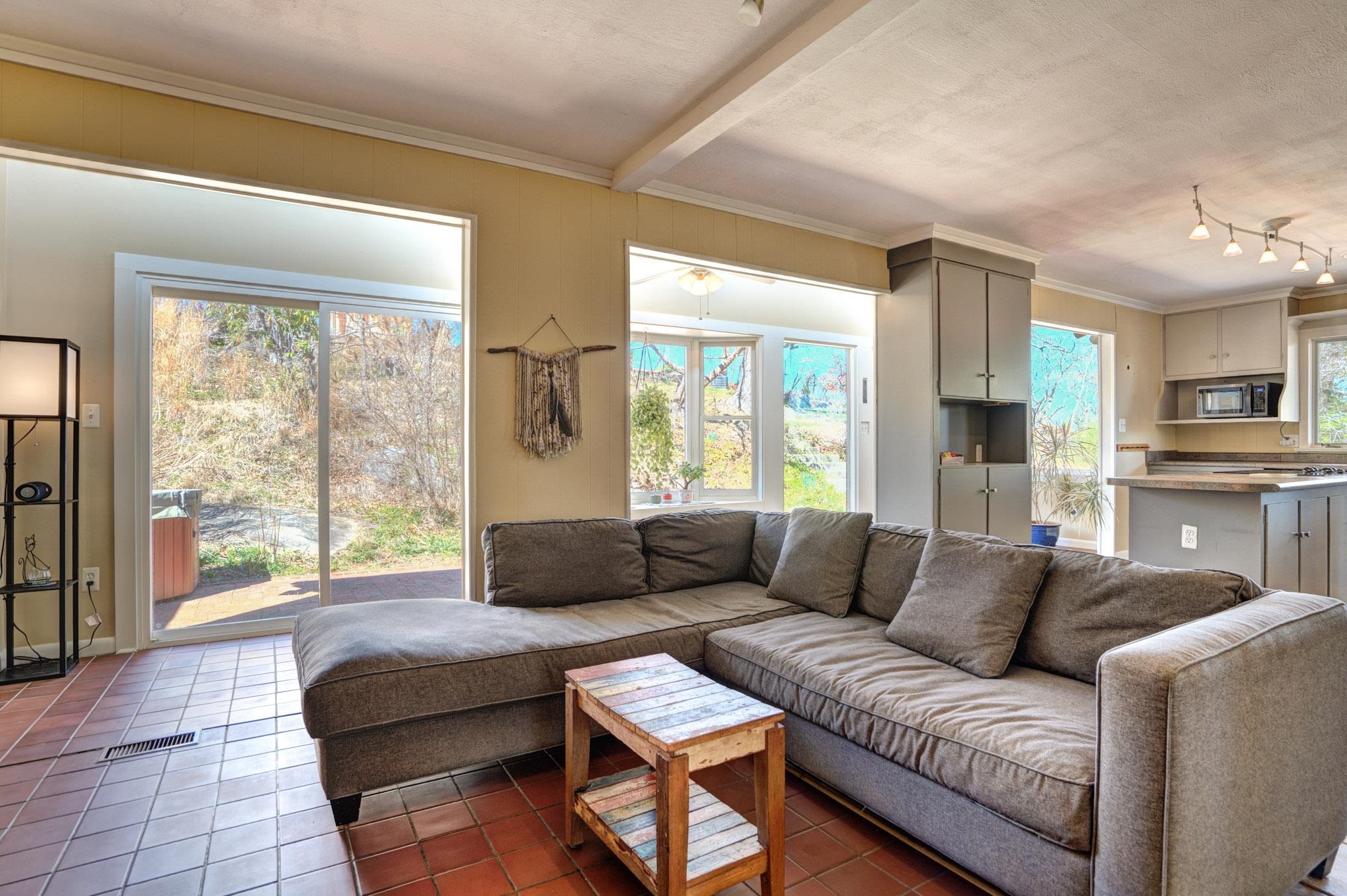 1002 Highland Circle Blacksburg VA 24060