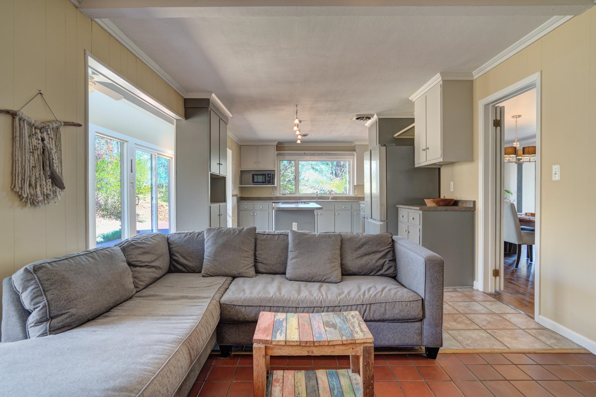 1002 Highland Circle Blacksburg VA 24060