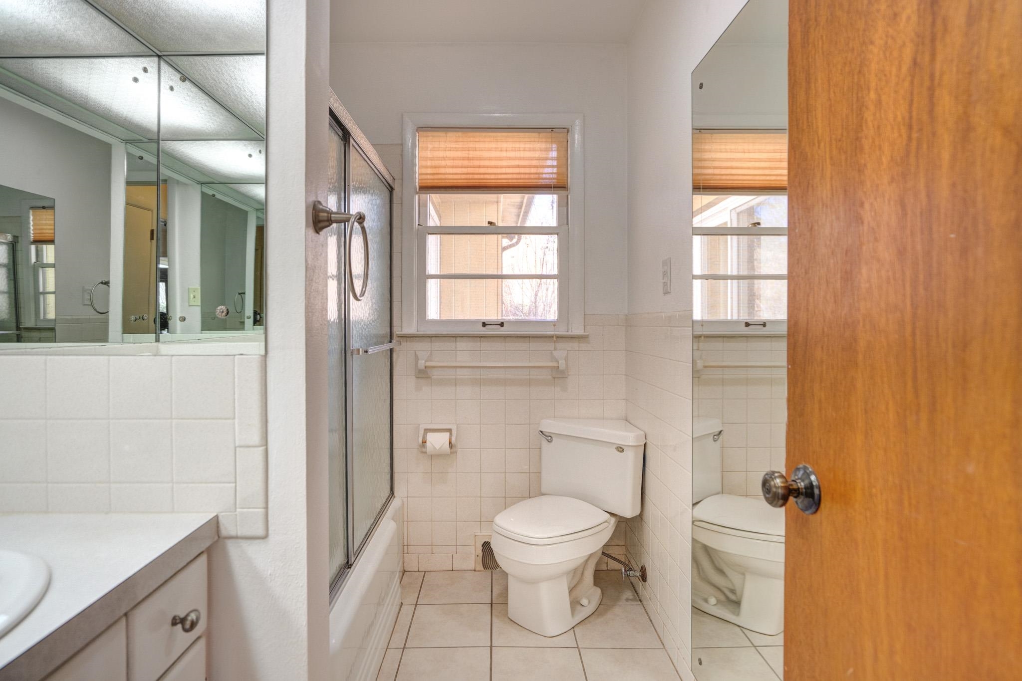 1002 Highland Circle Blacksburg VA 24060