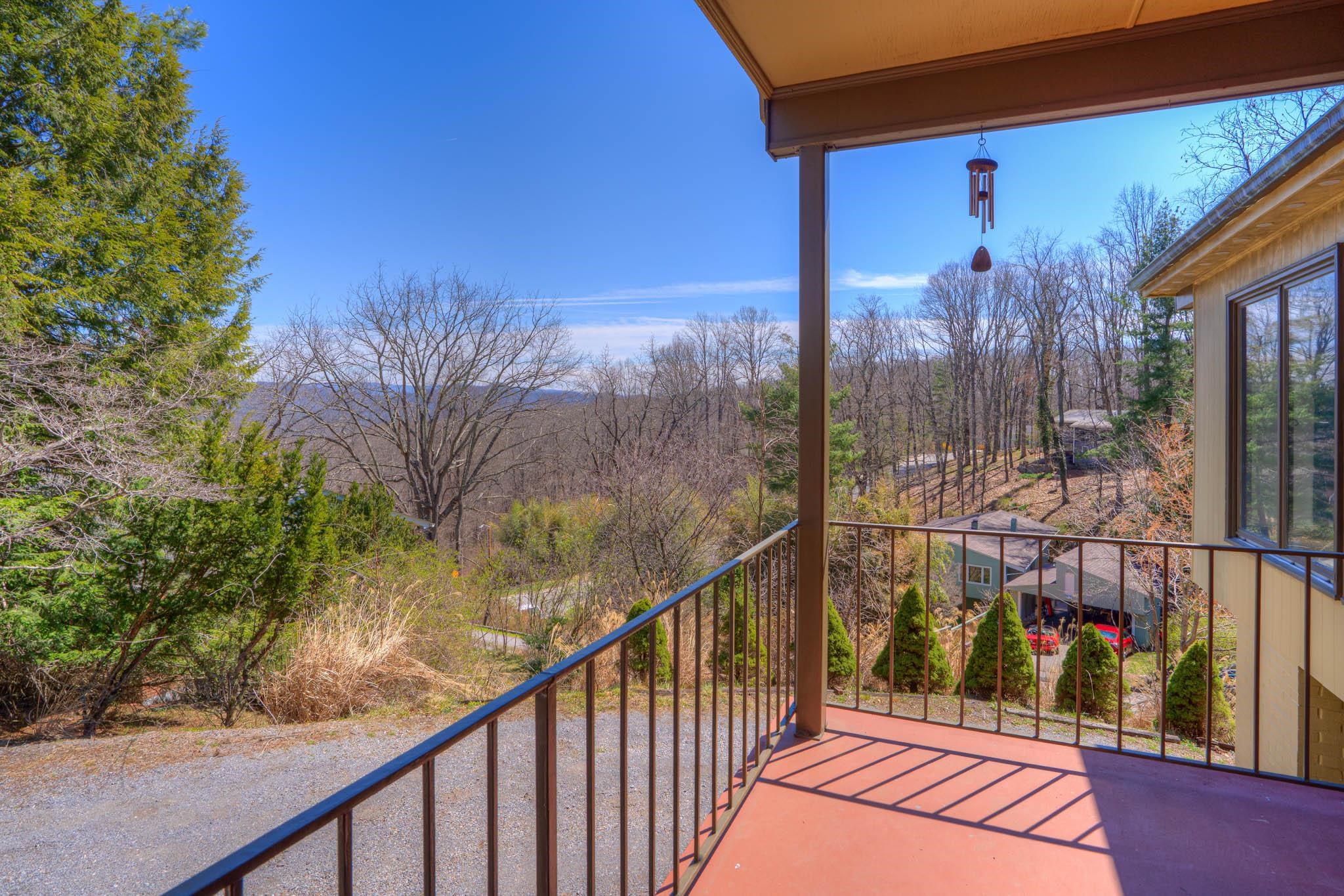 1002 Highland Circle Blacksburg VA 24060
