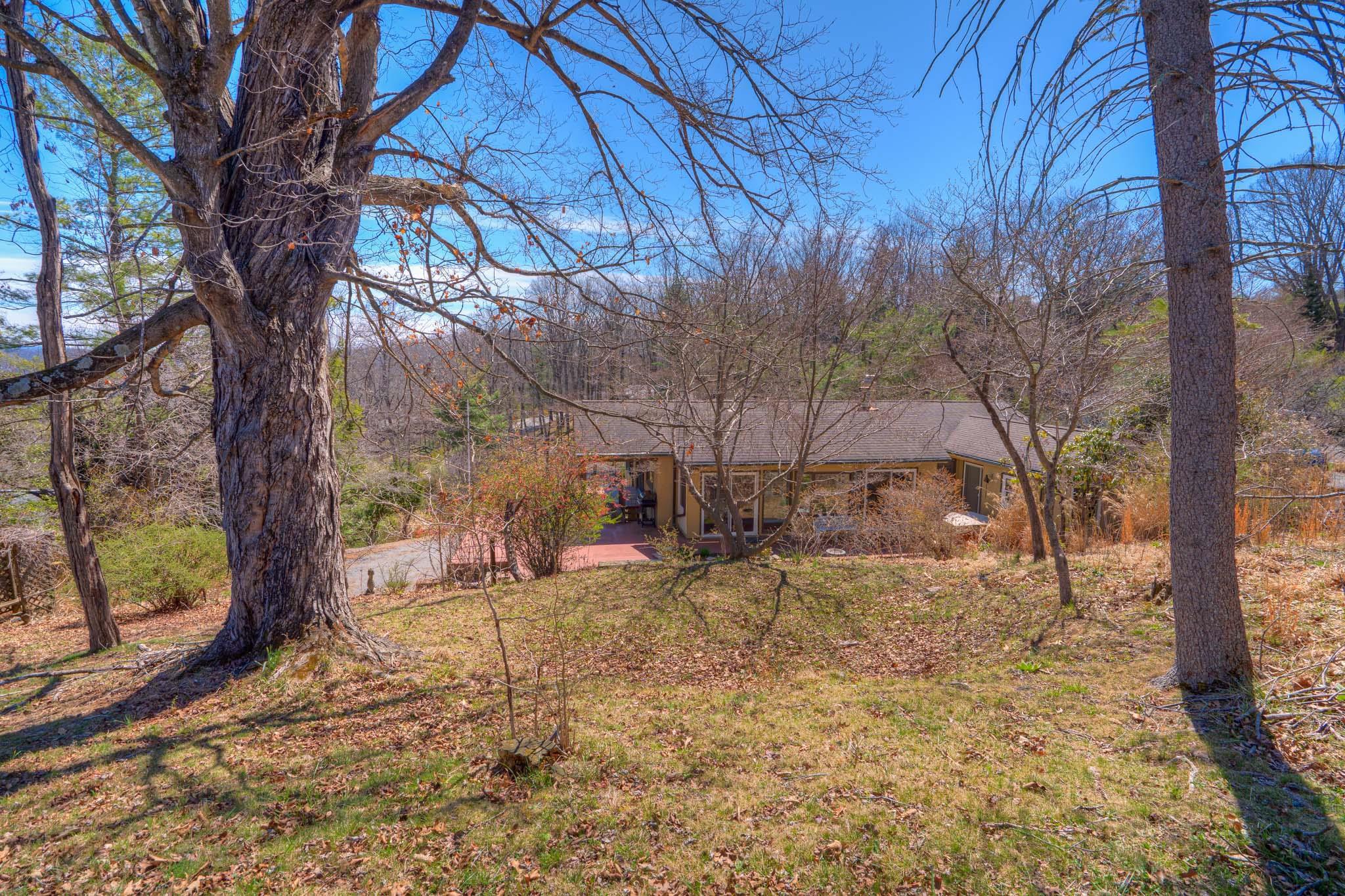 1002 Highland Circle Blacksburg VA 24060