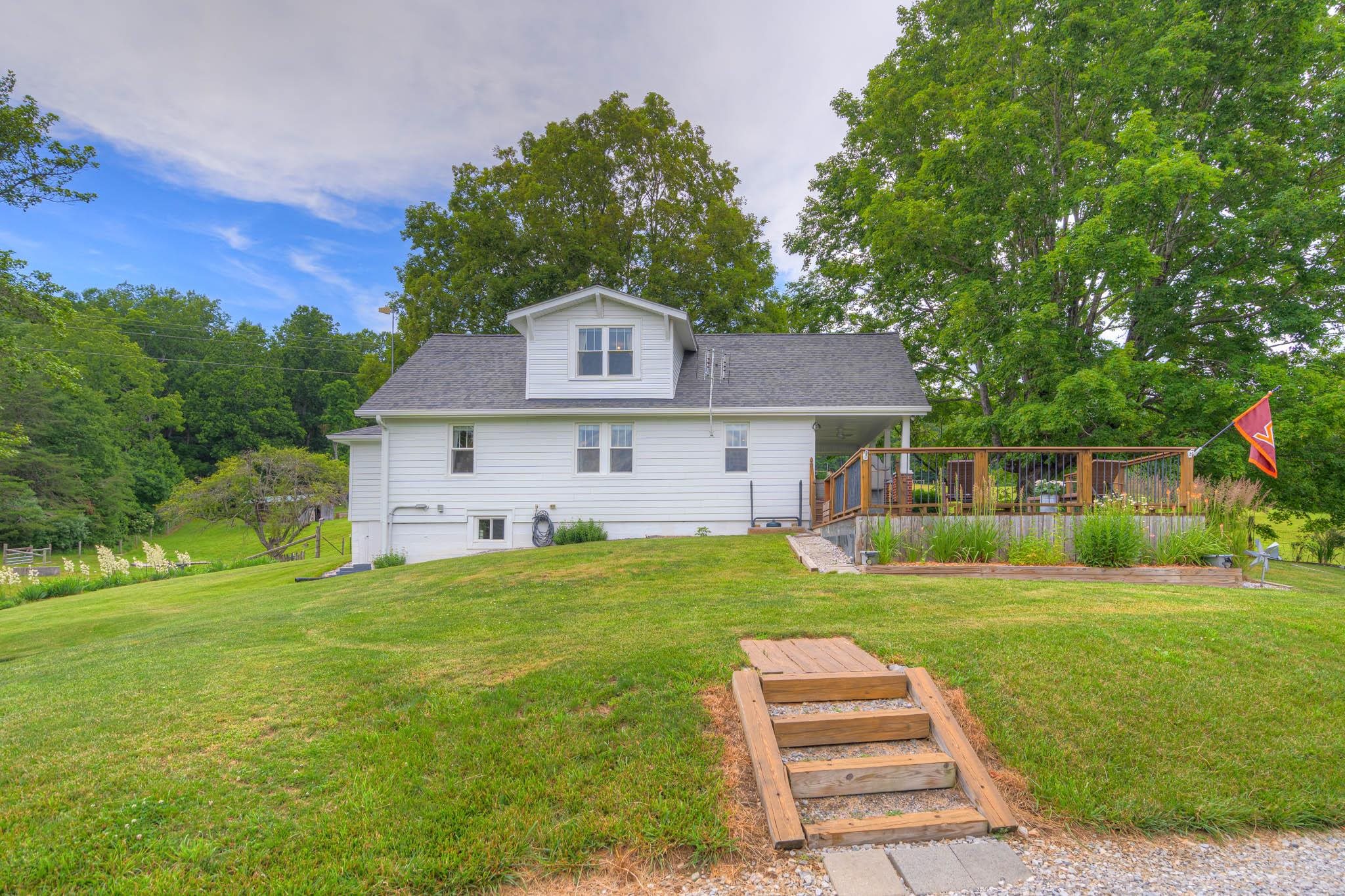 9169 Bear Claw Farms Lane Blacksburg VA 24060