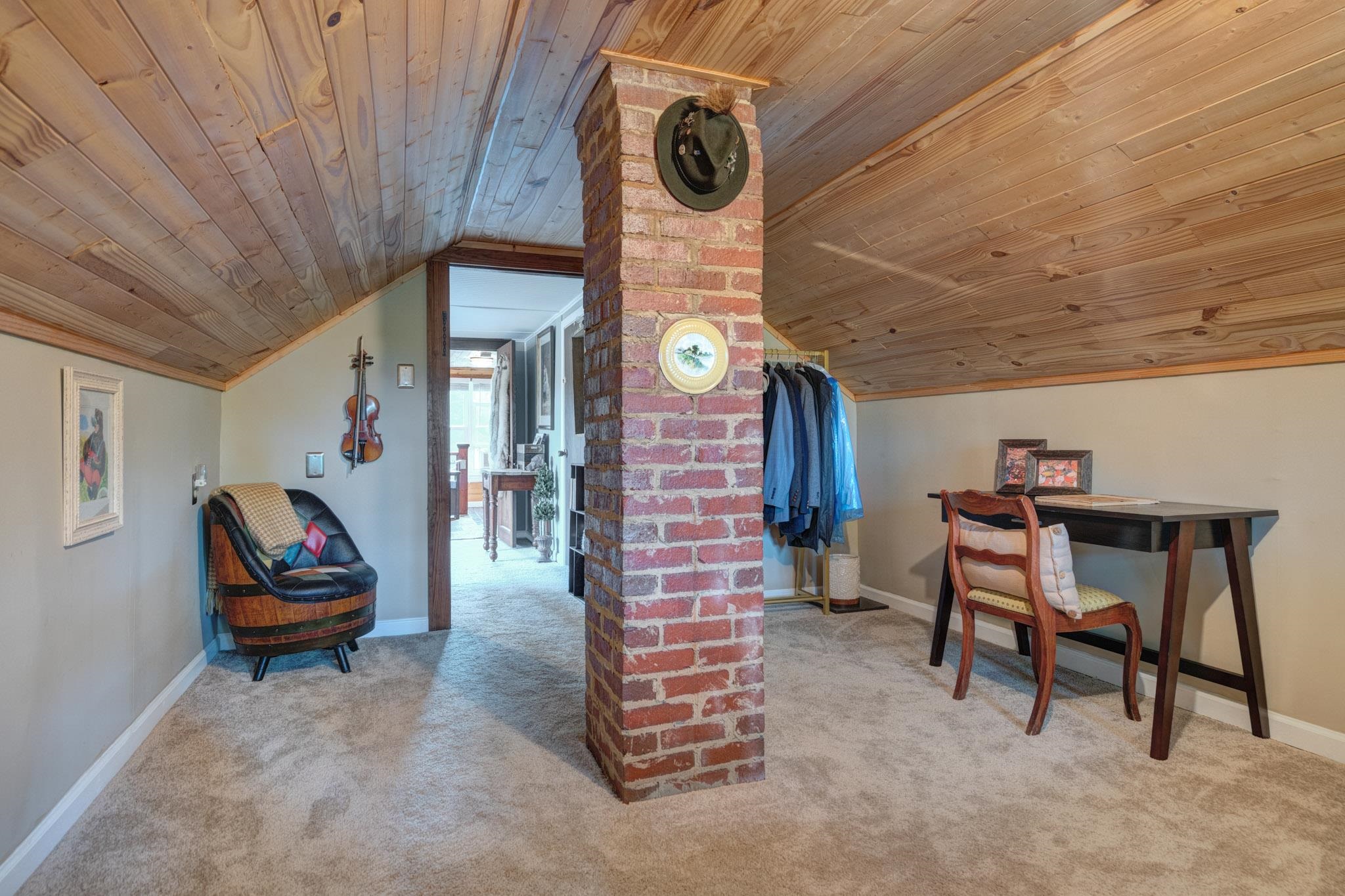 9169 Bear Claw Farms Lane Blacksburg VA 24060
