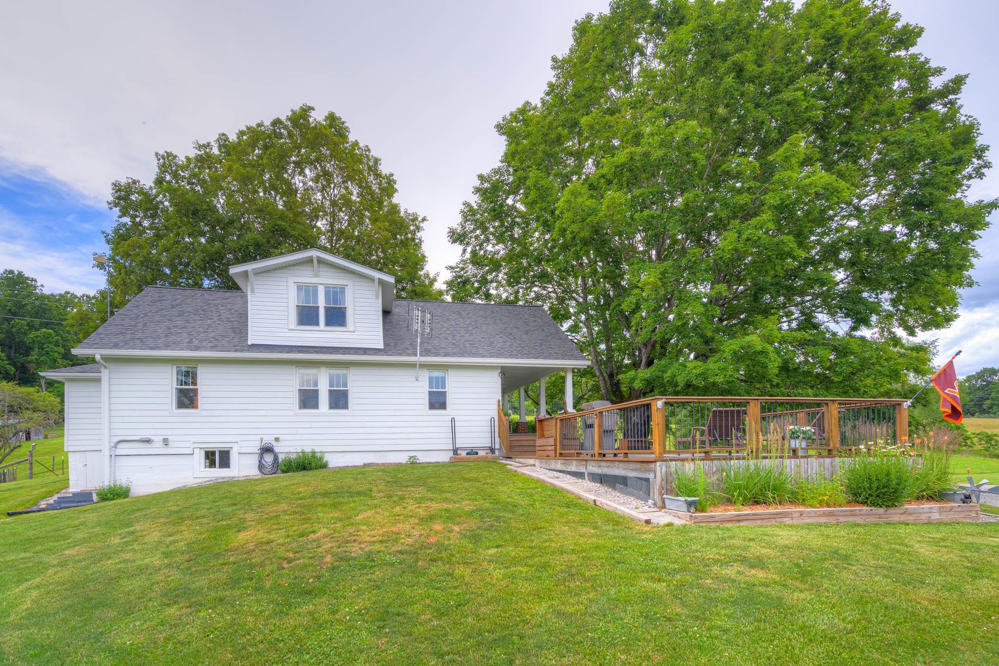9169 Bear Claw Farms Lane Blacksburg VA 24060