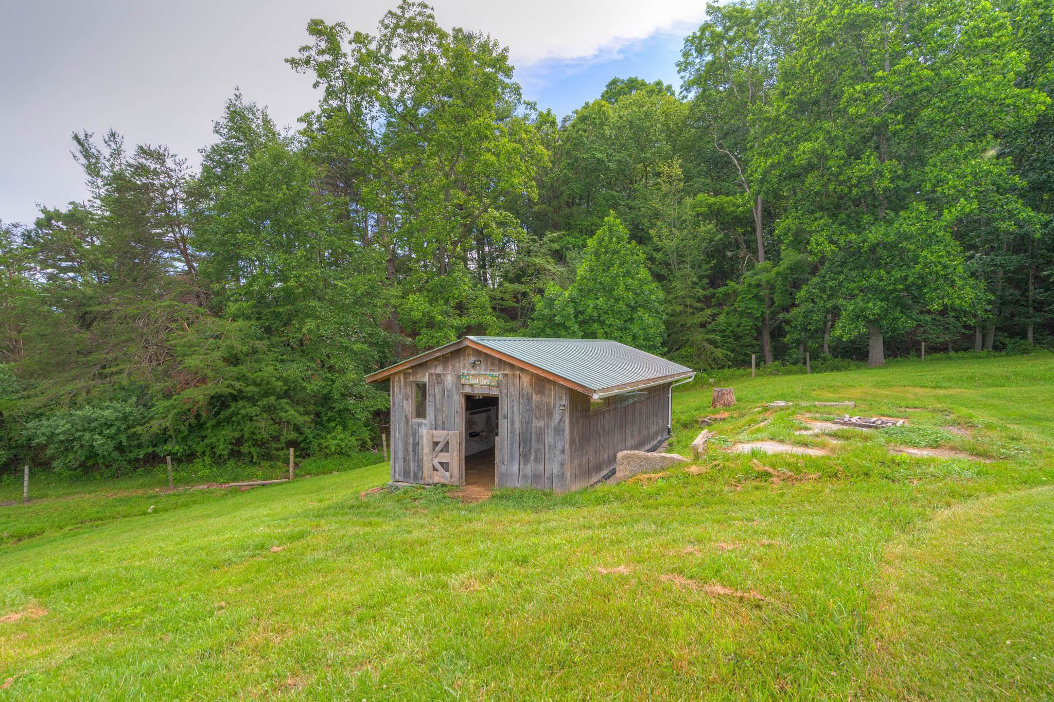 9169 Bear Claw Farms Lane Blacksburg VA 24060