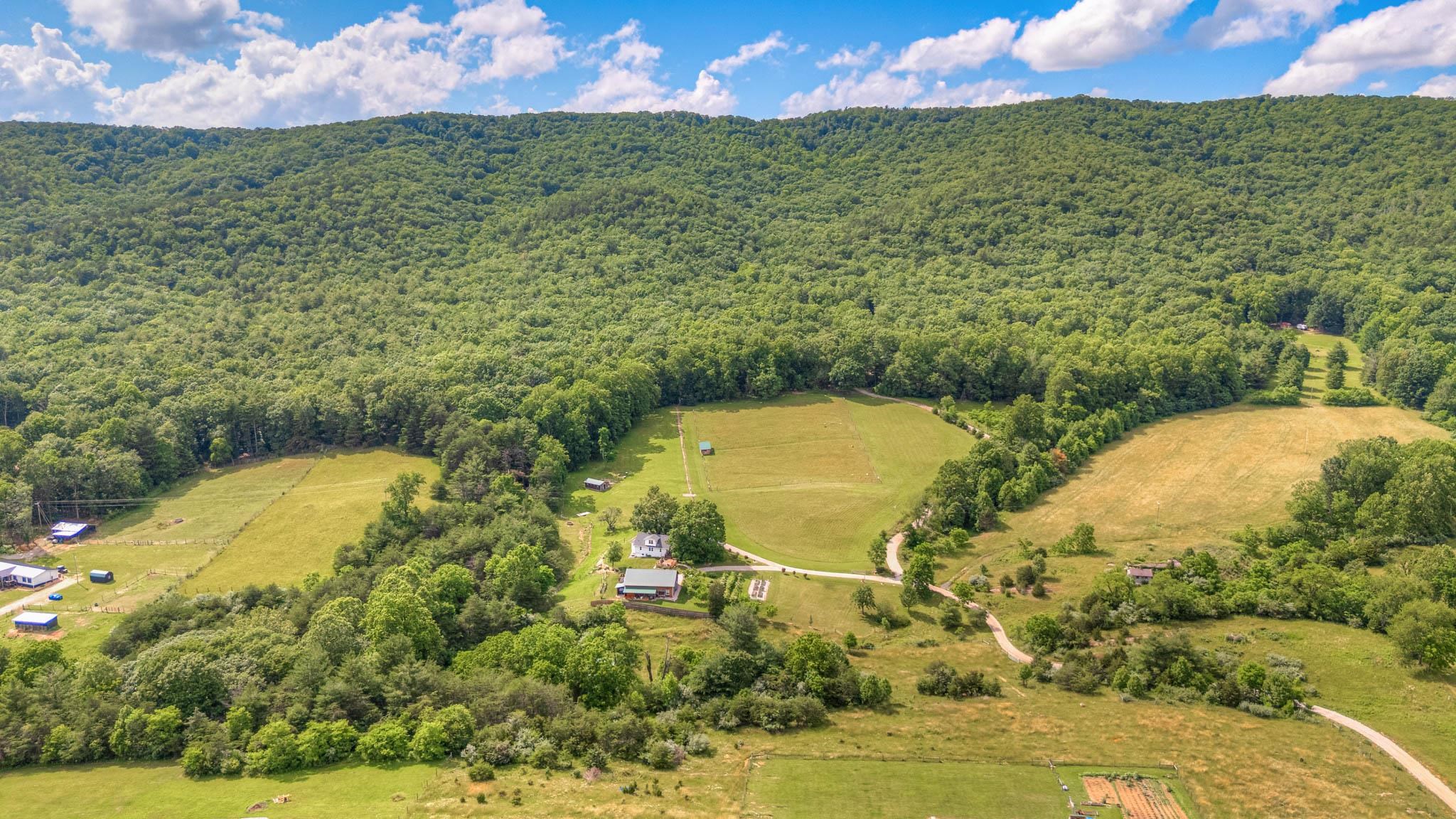 9169 Bear Claw Farms Lane Blacksburg VA 24060