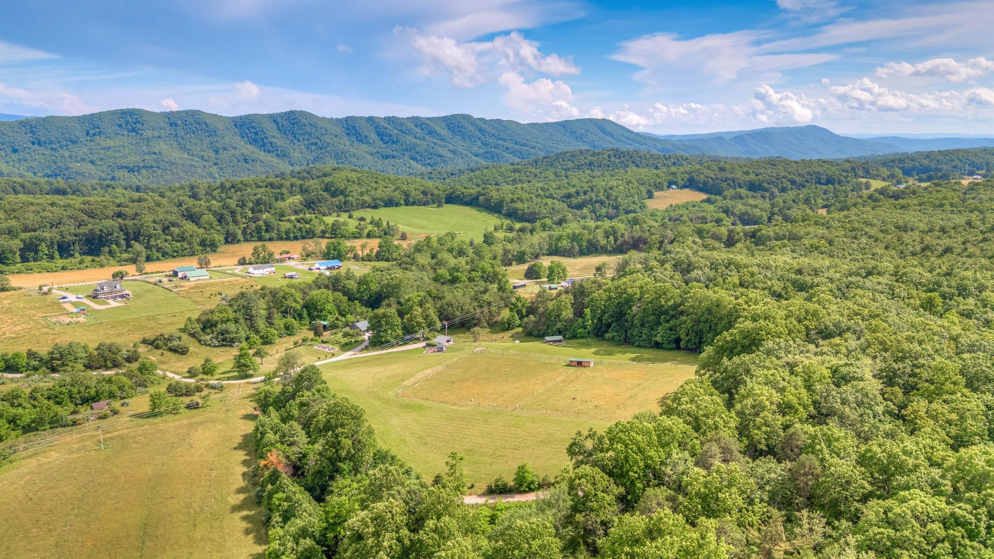 9169 Bear Claw Farms Lane Blacksburg VA 24060