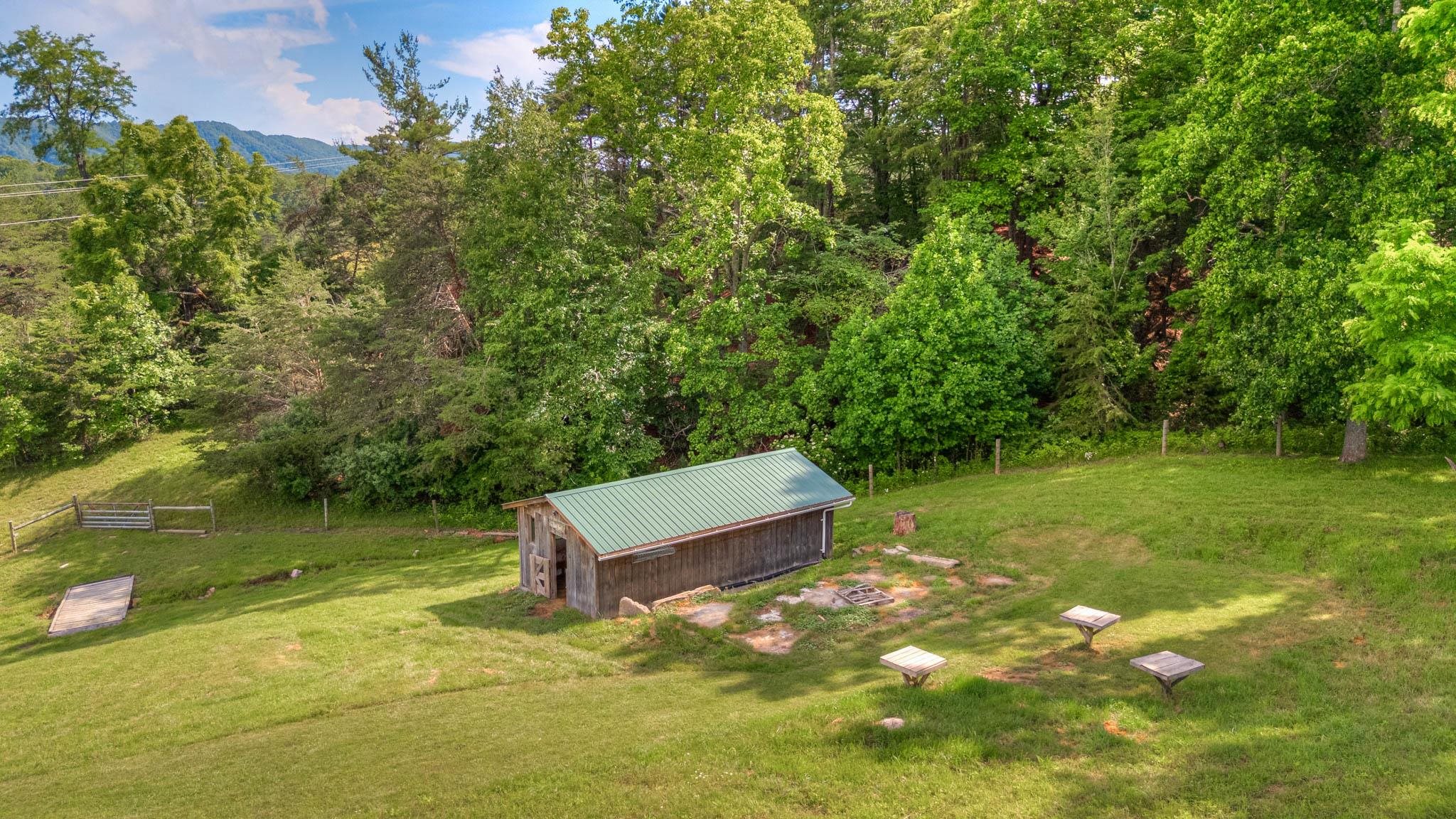 9169 Bear Claw Farms Lane Blacksburg VA 24060