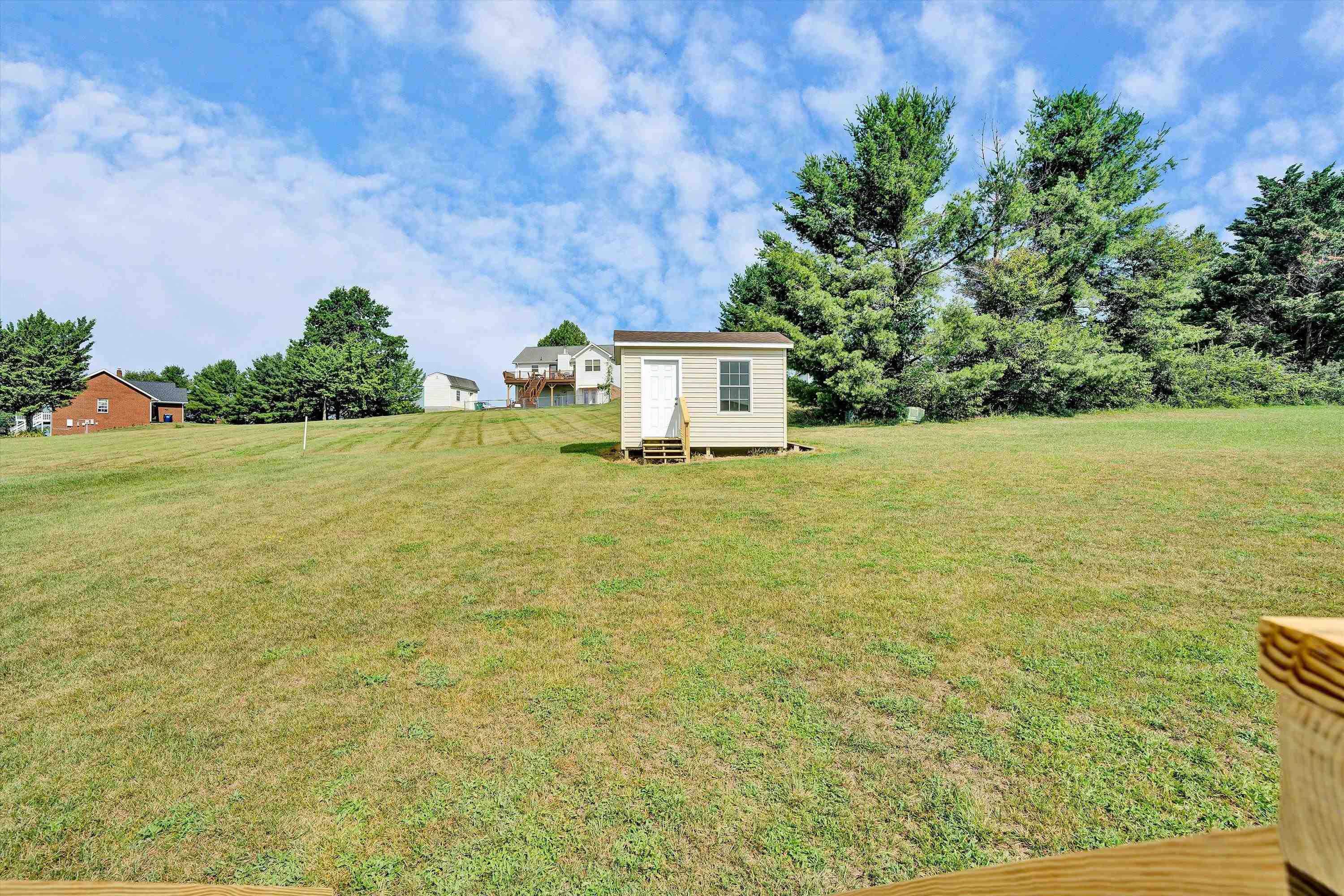 540 Harkrader Street Christiansburg VA 24073