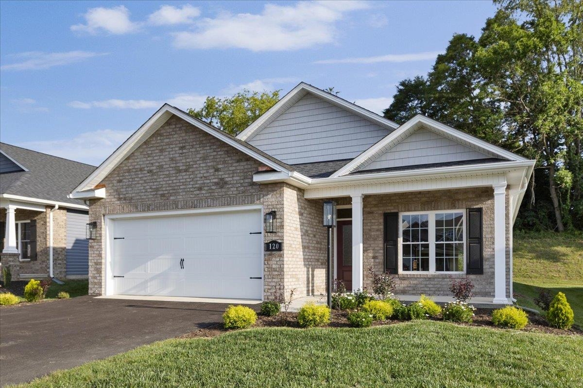 105 Vinnie Avenue NW Christiansburg VA 24073