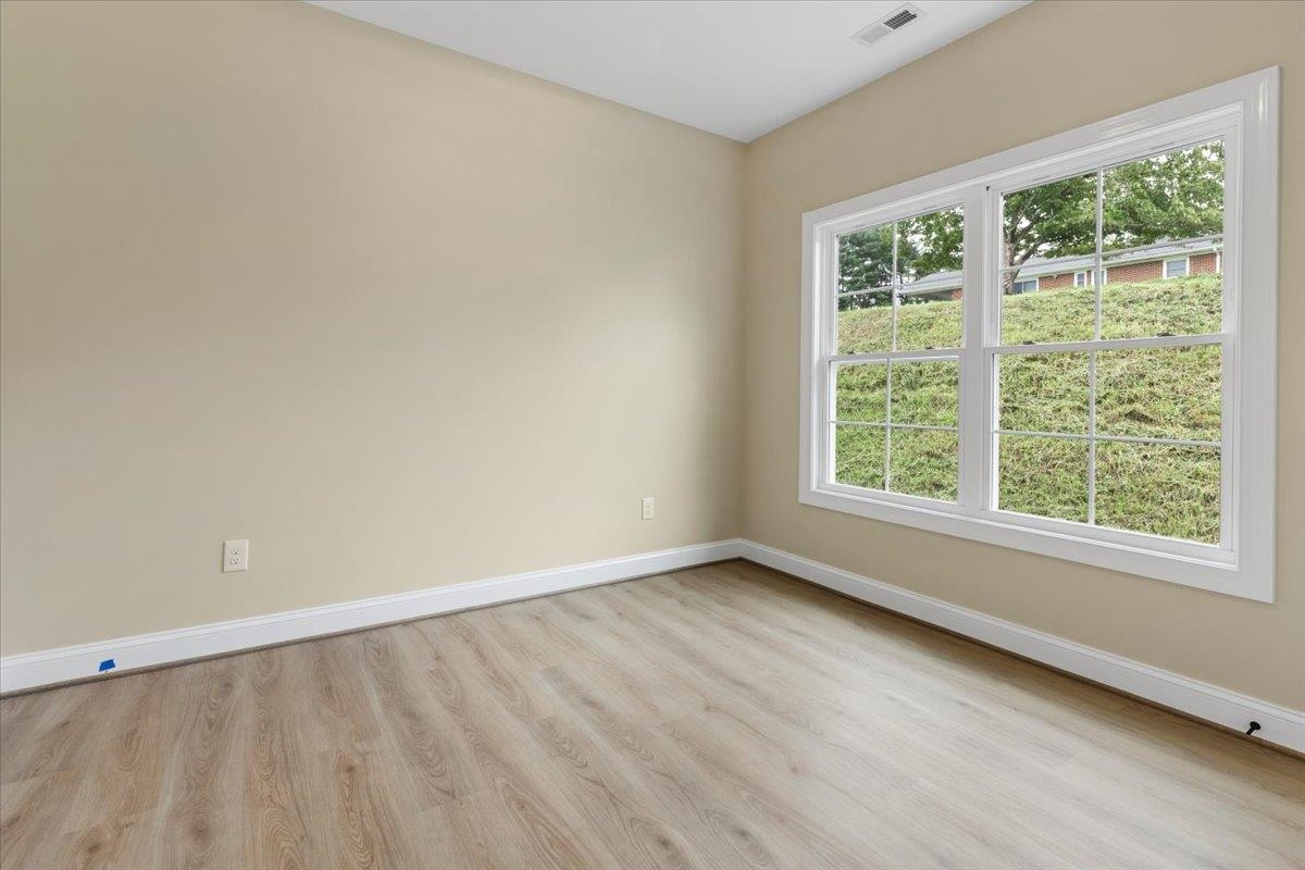 105 Vinnie Avenue NW Christiansburg VA 24073
