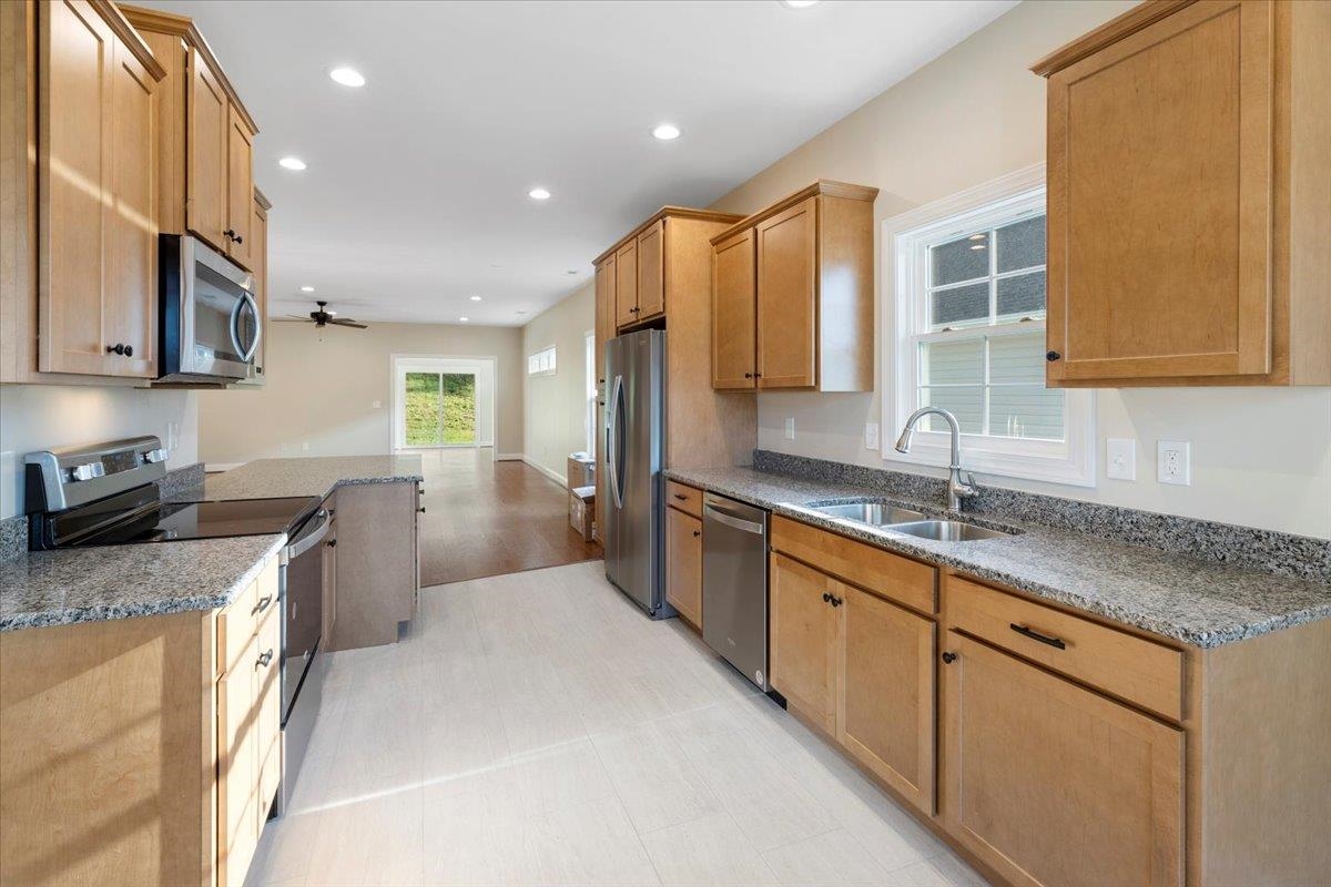 105 Vinnie Avenue NW Christiansburg VA 24073