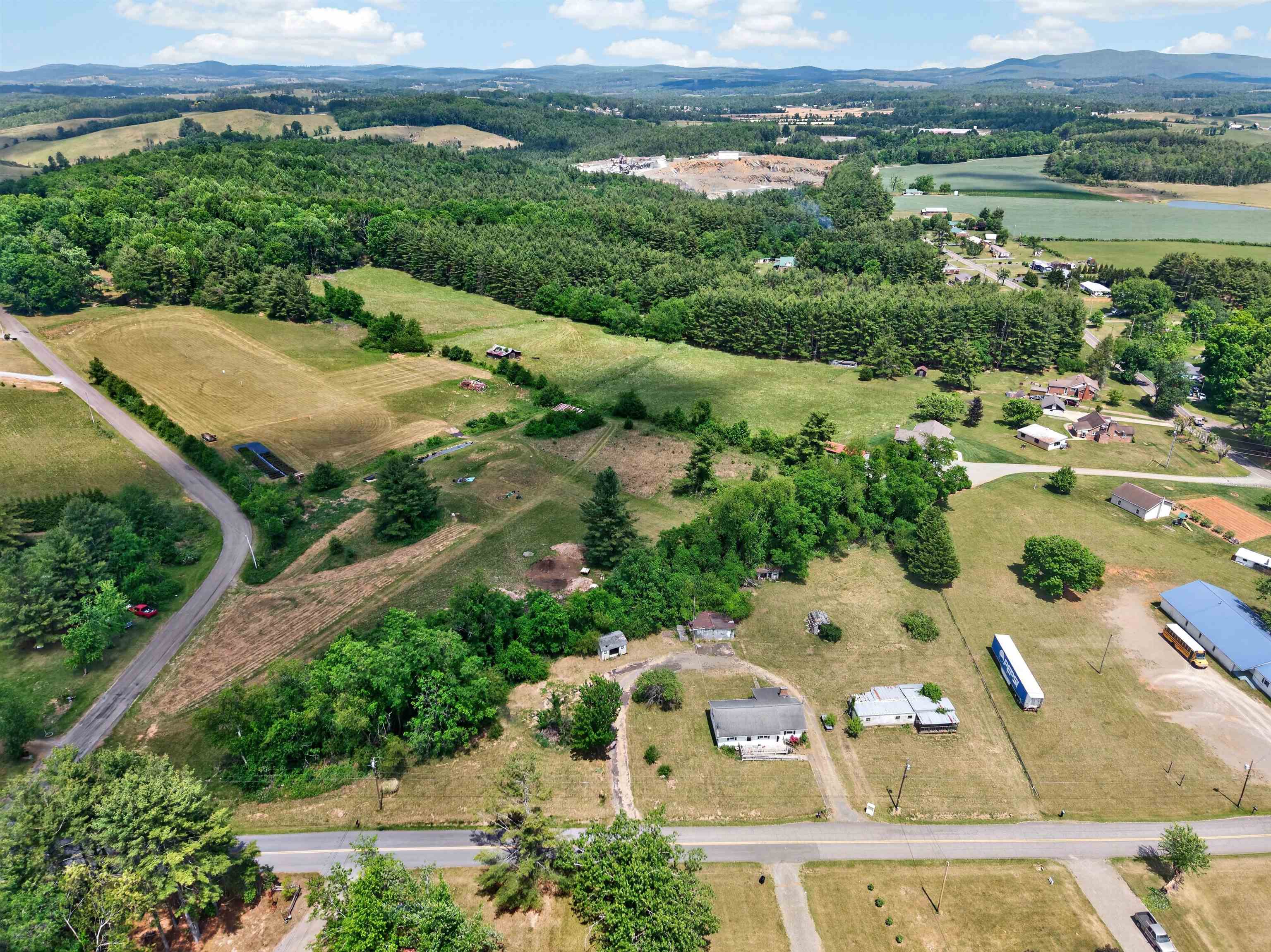 7217 & 7233 Meadow Creek Road Galax VA 24333
